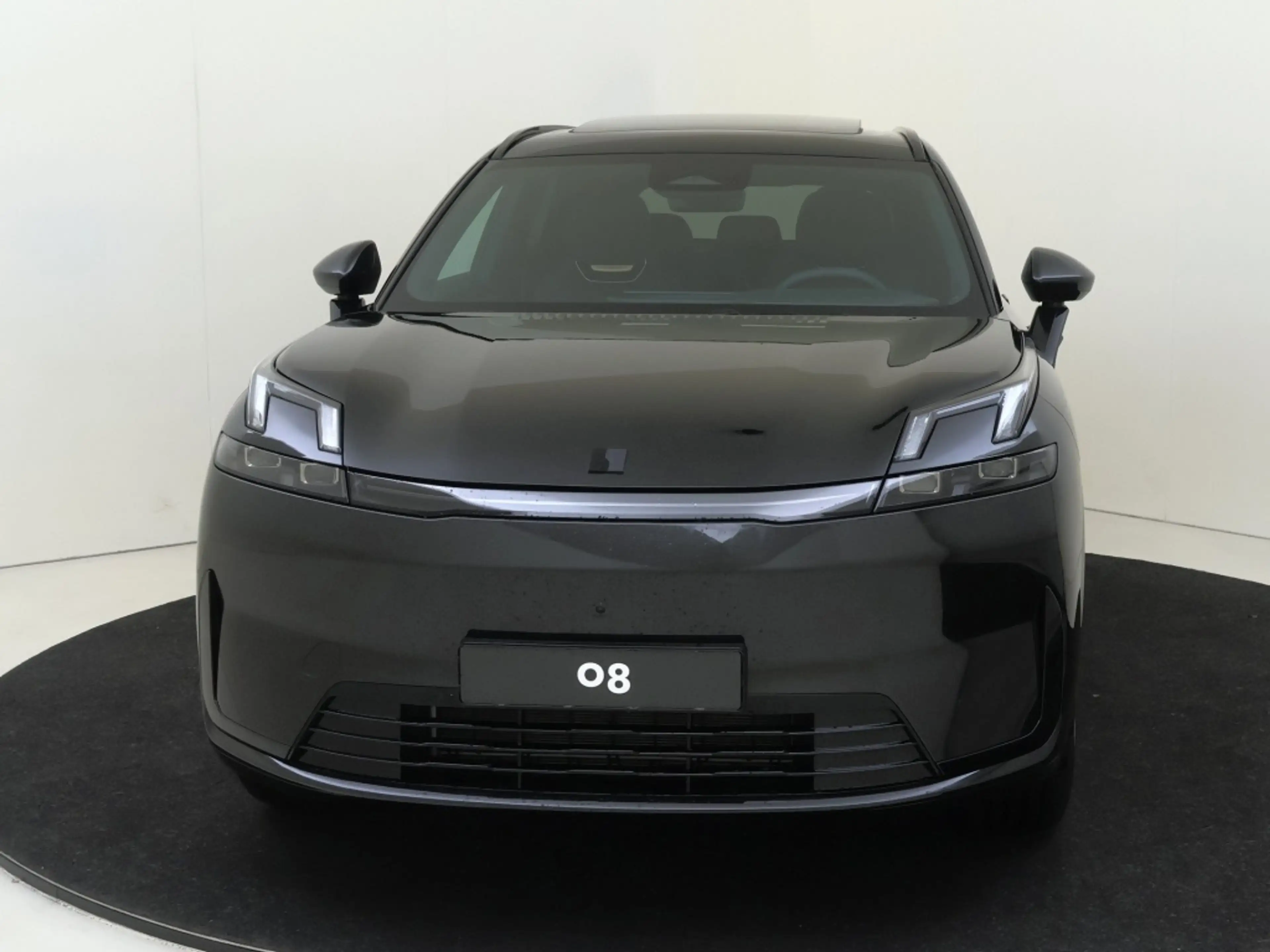 Lynk & Co 08 MORE | BLACK EDITION | Panoramadak — photo 3
