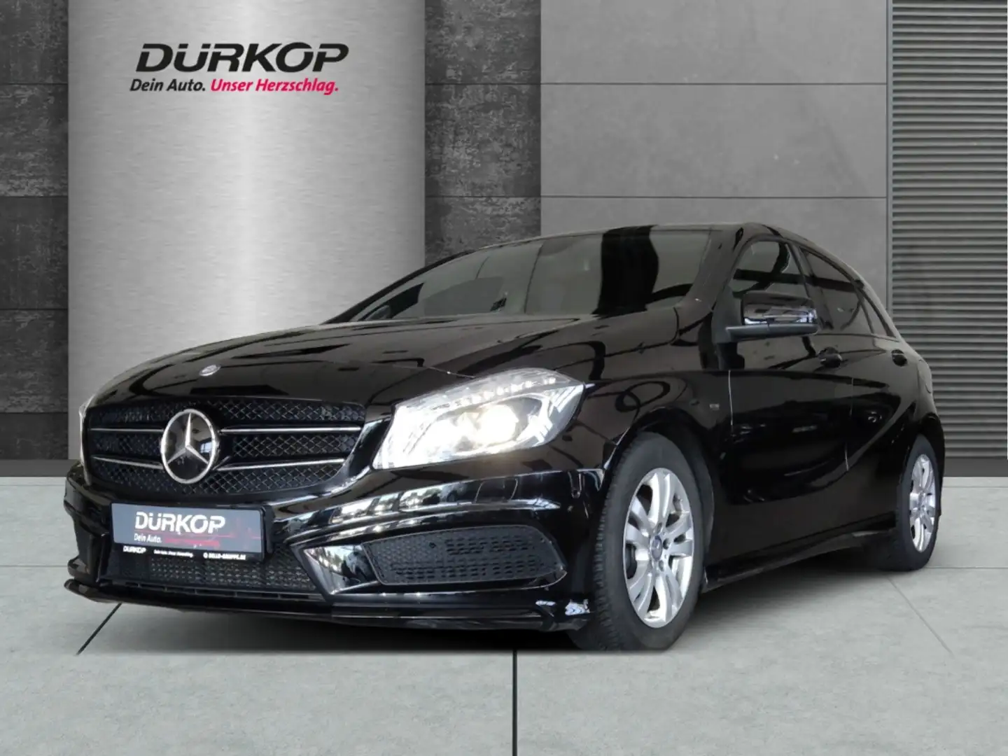 Mercedes-Benz A 180 AMG Sport BlueEfficiency Start-Paket Park-Assisten Nero - 1