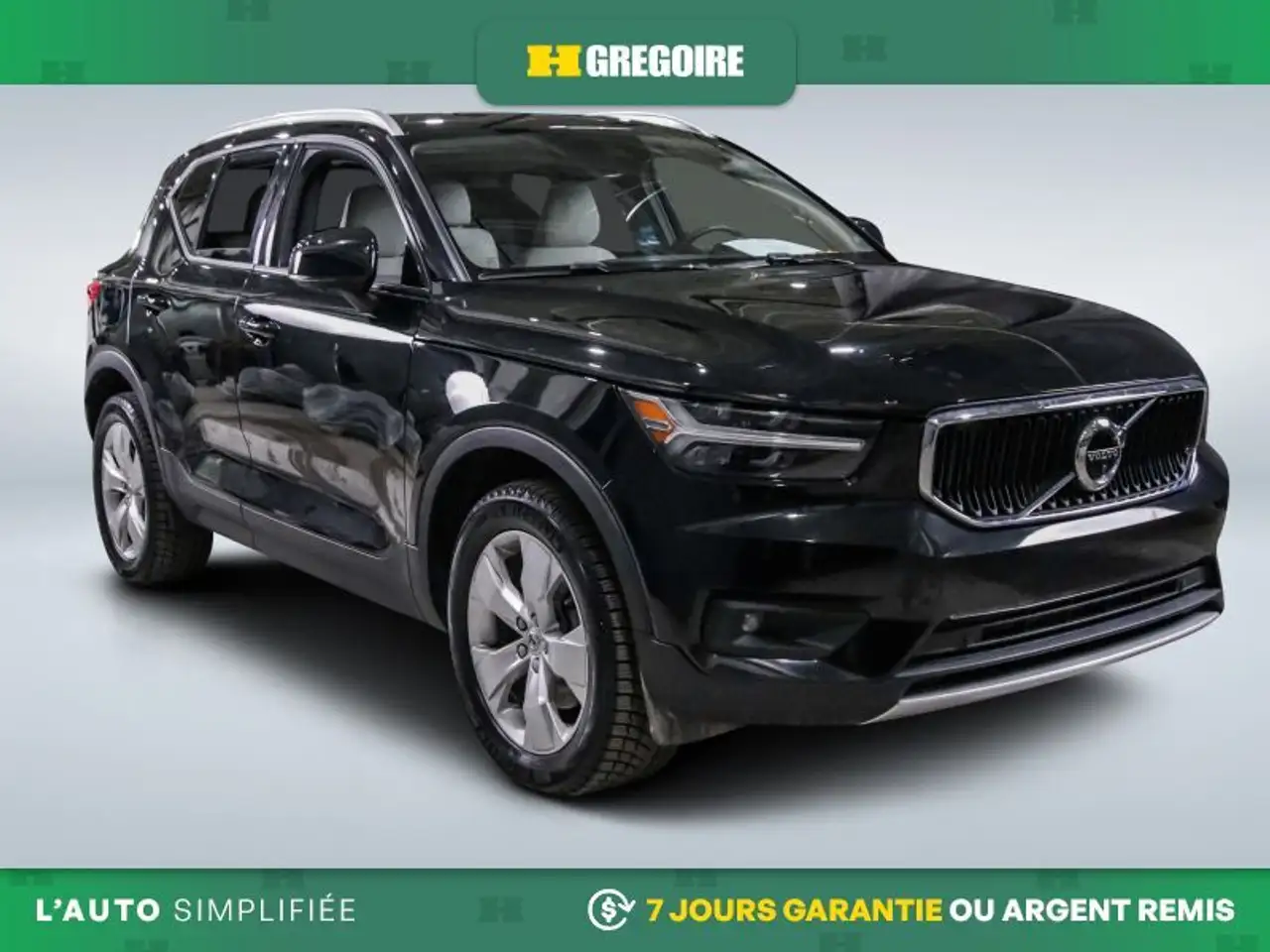 2022 Volvo XC40