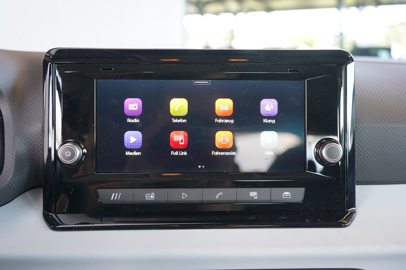 SEAT Arona Reference Edition 1.0 TSI — photo 8