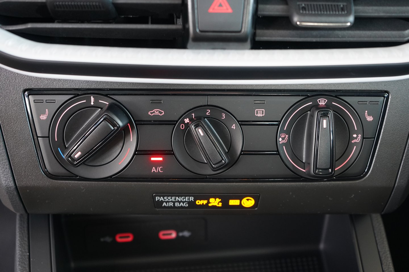 SEAT Arona Reference Edition 1.0 TSI — photo 7