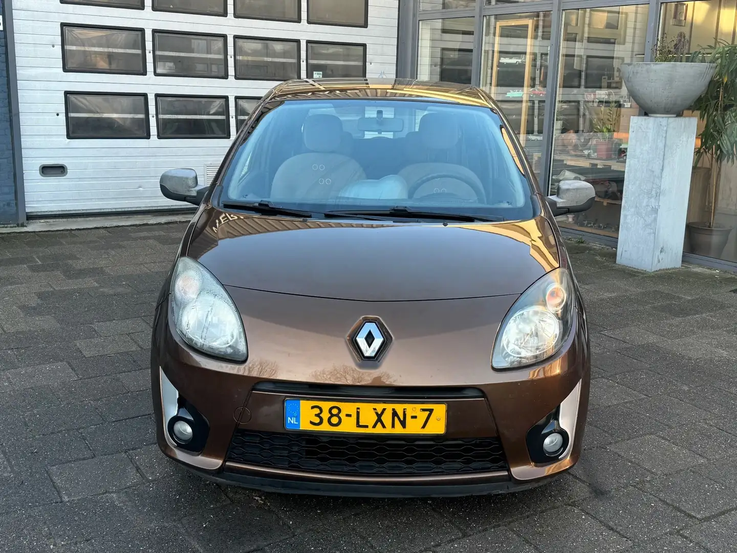 Renault Twingo 1.2-16V Authentique | Elek-Pakket | Airco | NW APK Brown - 2
