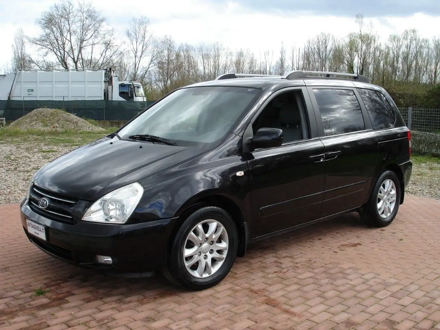 Kia Carnival 2.9 16V CRDi Class 7 POSTI Nero - 1