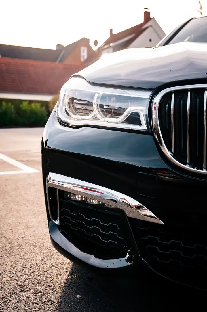 BMW 740 7er Plug-In-Hybrid 740e iPerformance Schwarz - 2