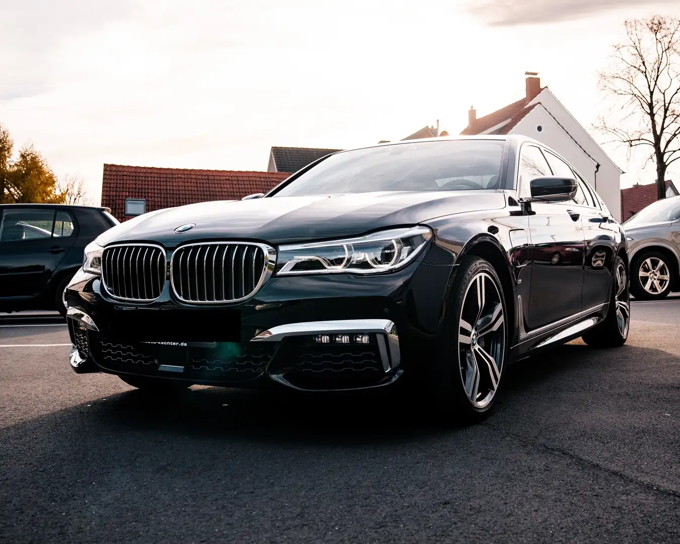 BMW 740 7er Plug-In-Hybrid 740e iPerformance Schwarz - 1
