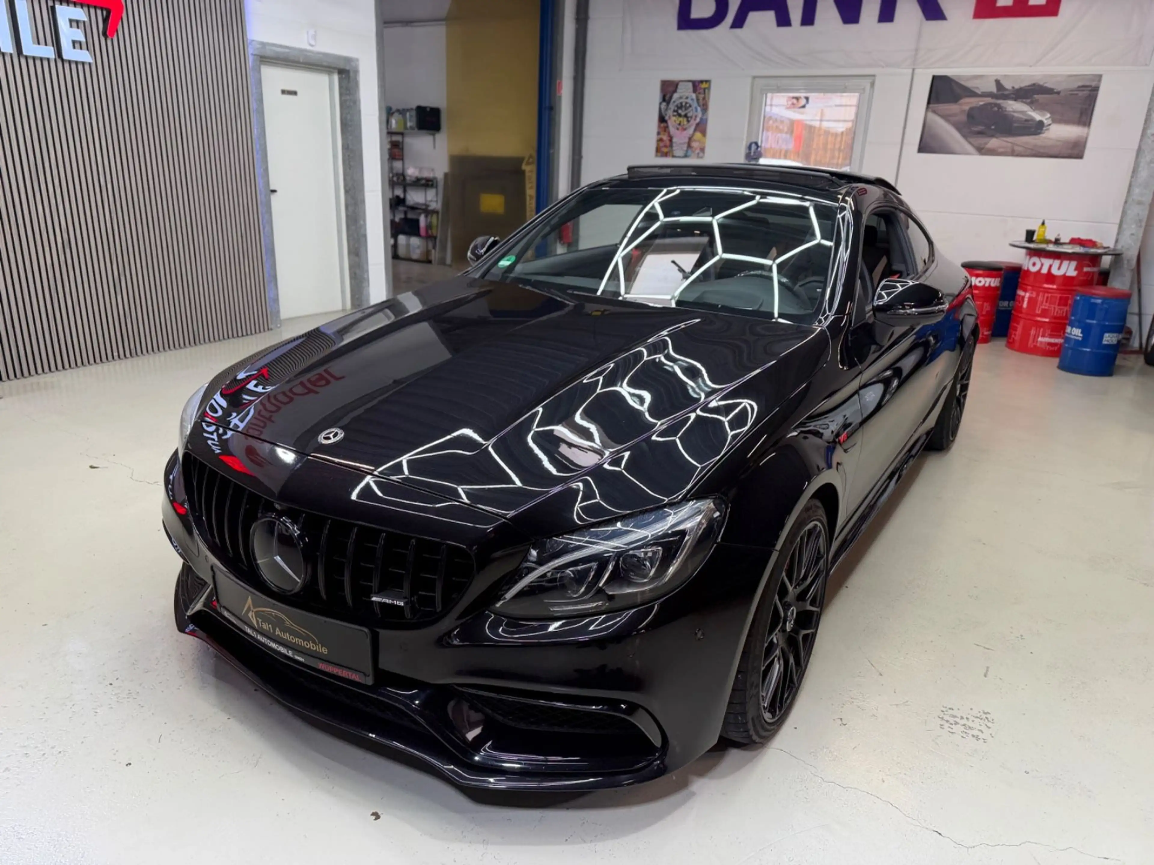 Mercedes-Benz C 63 AMG C63s AMG HJS Pano Headup 360* Performance Carbon — photo 2