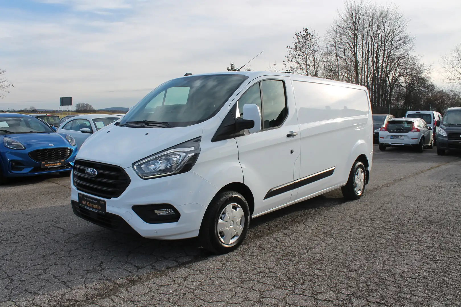 Ford Transit Custom 2.0 TDCI 130 PS LANG KLIMA PDC EURO 6 Weiß - 1