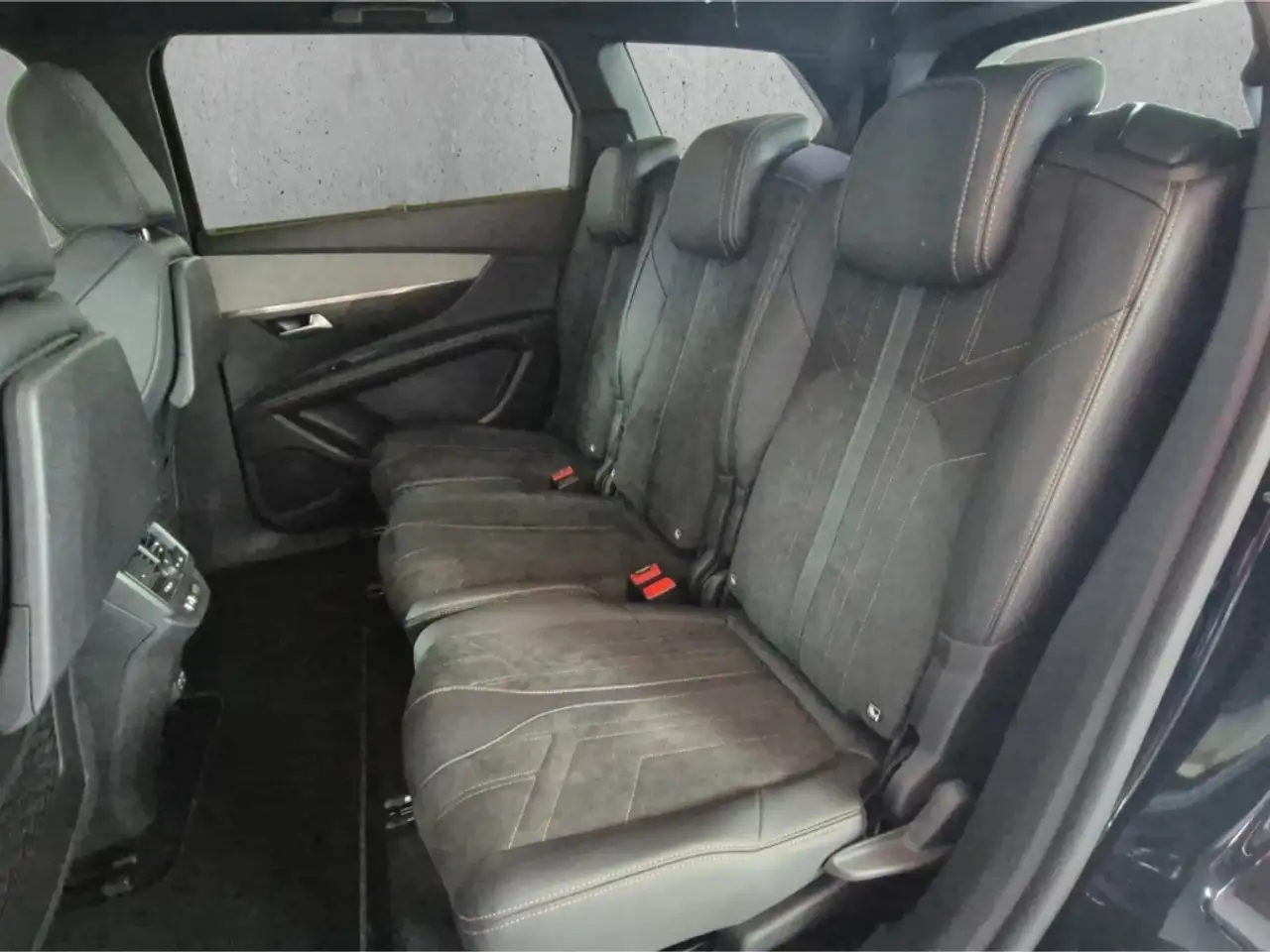 Peugeot 5008 Hybrid 136 GT e-DSC6 7-Sitzer El. Panodach Navi Di, миниатюра 8