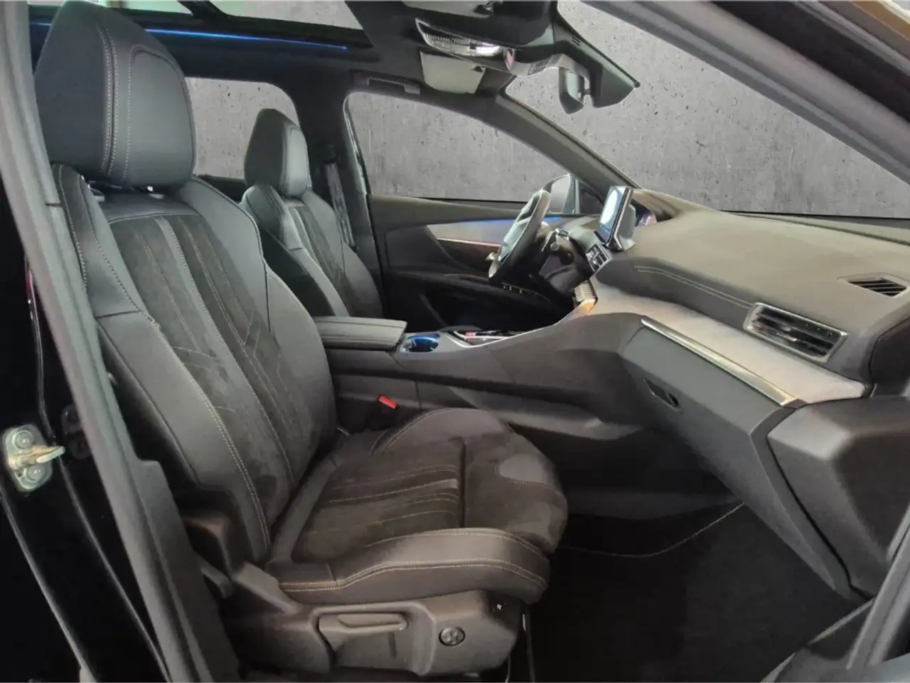 Peugeot 5008 Hybrid 136 GT e-DSC6 7-Sitzer El. Panodach Navi Di, миниатюра 13