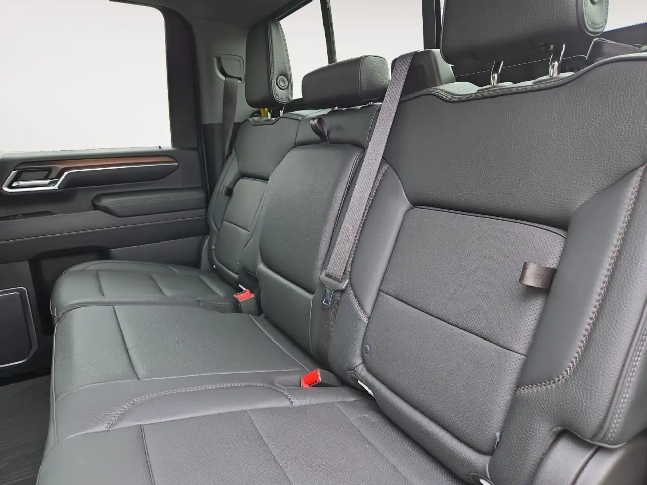 GMC Sierra 3500HD снимка GMC Sierra 3500HD