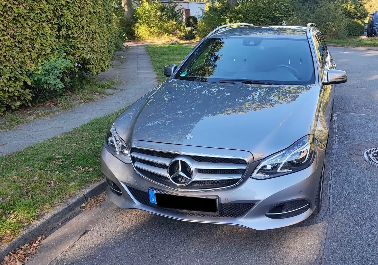Mercedes-Benz E 200 E+200+T+7G-TRONIC+Avantgarde Grau - 1