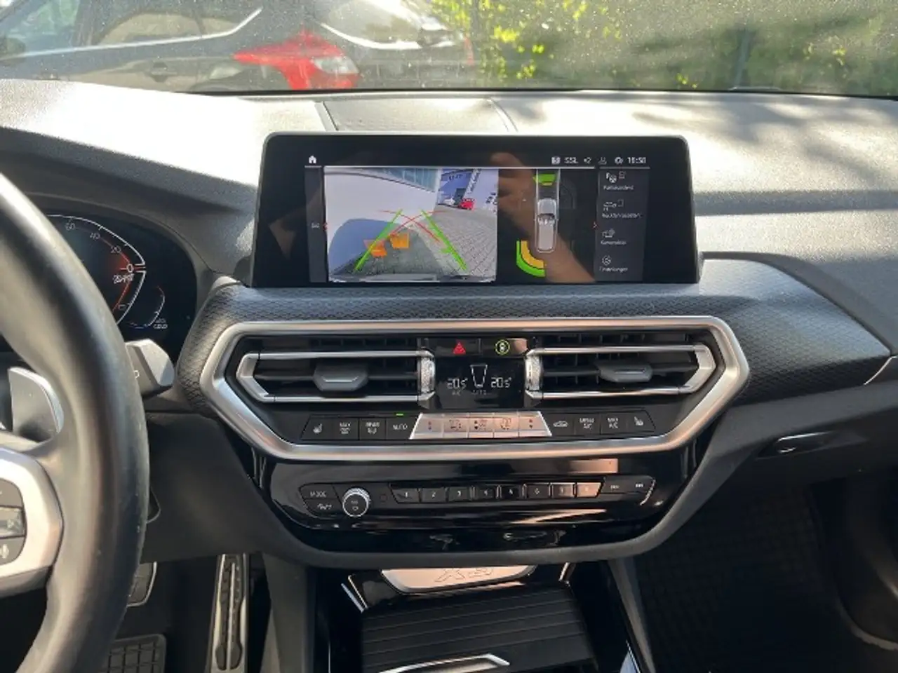BMW X3 xDrive 20d M-Sport — photo 9