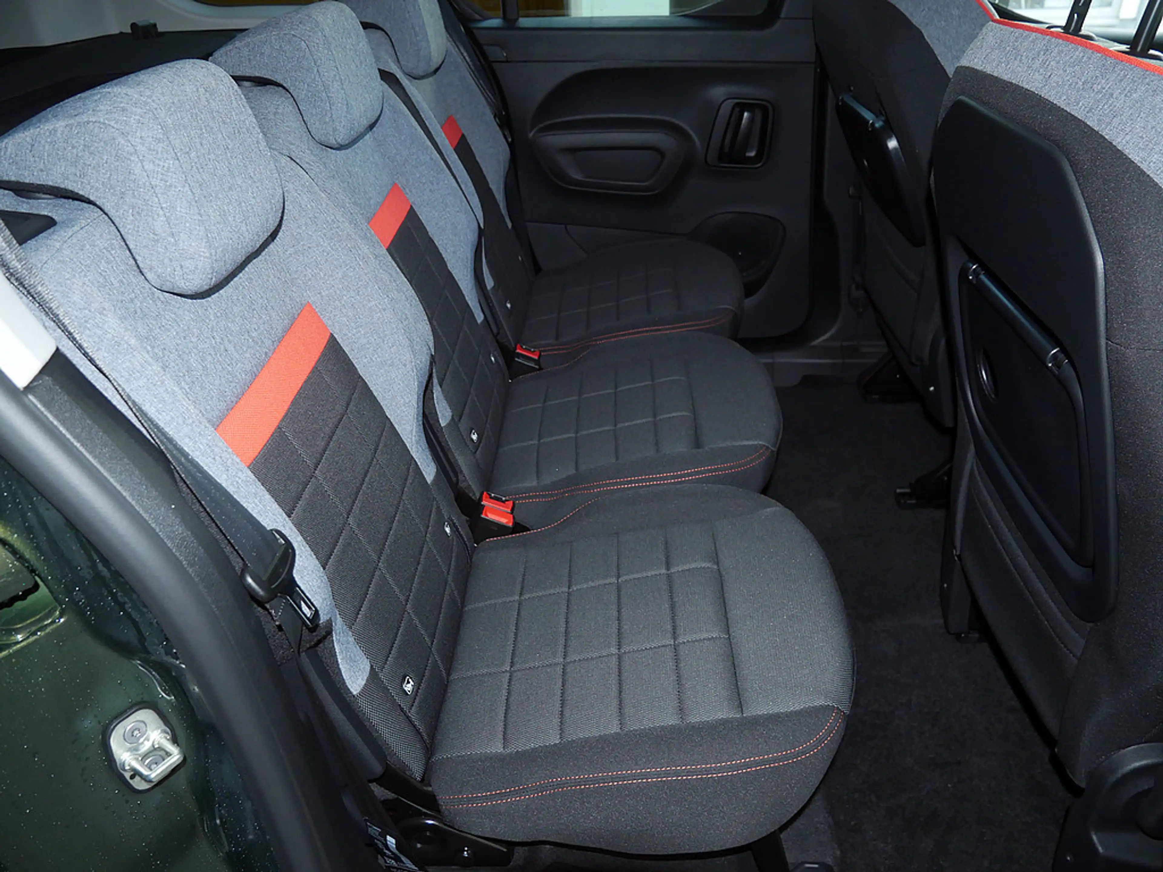 Citroen Berlingo M Diesel 130 MAX KAMERA NAVI ACC LED — photo 12