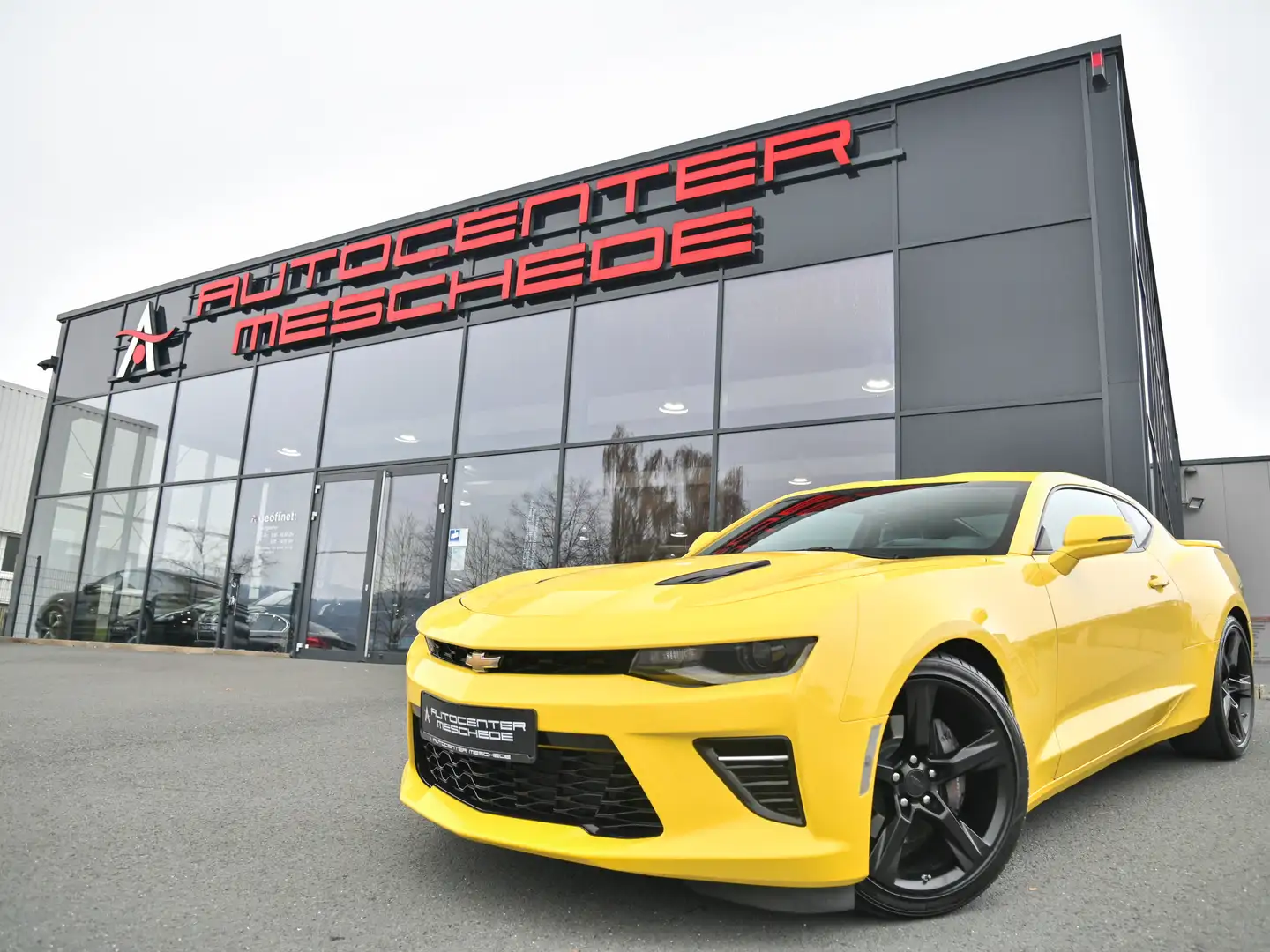 Chevrolet Camaro V8 Recaro* Magnetic Ride* Klappenabgas.* Jaune - 1