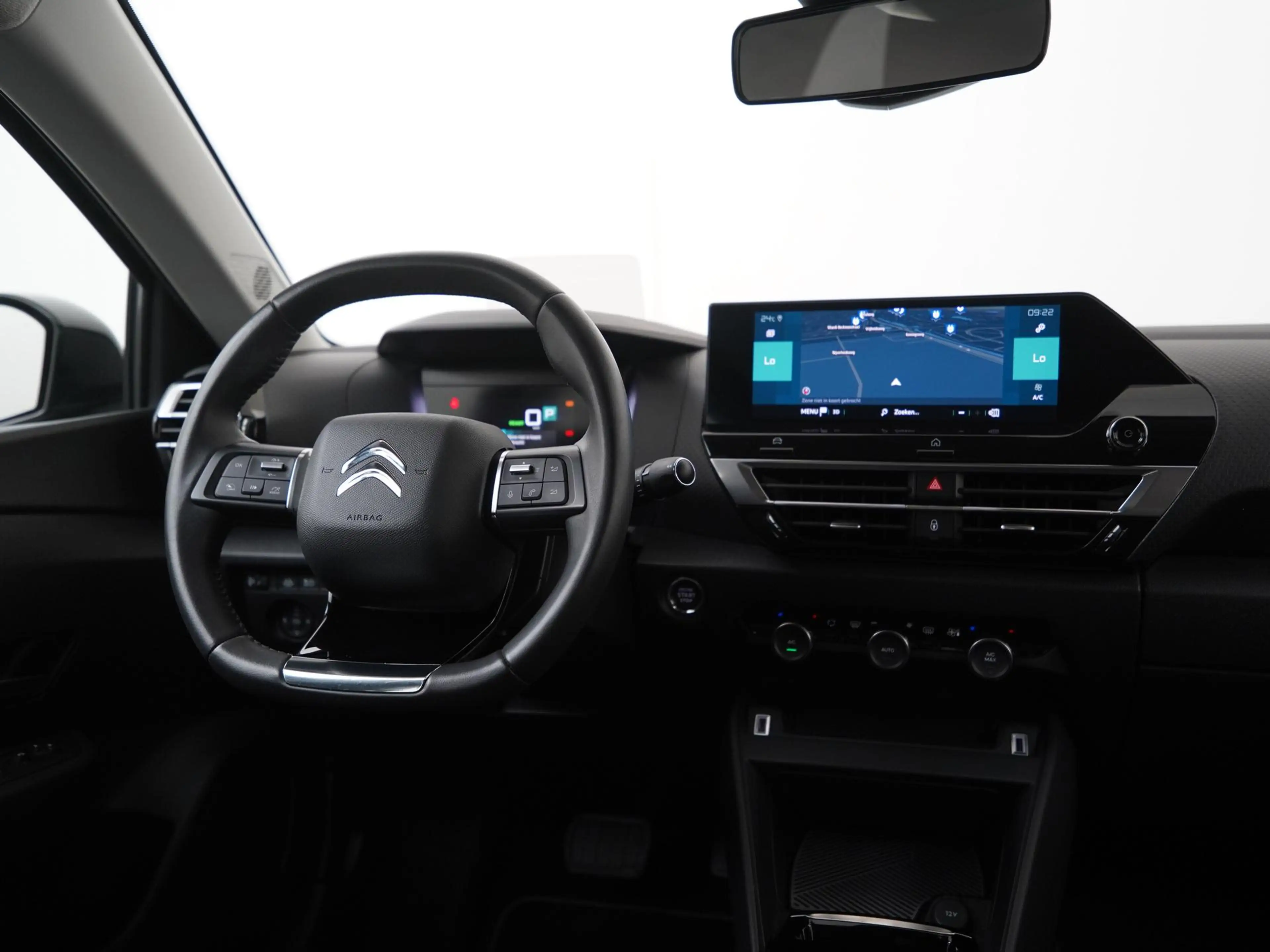 Citroen E-C4 Electric Feel Pack 50 kWh | SOH 100% | Head-Up | Camera | W — photo 6