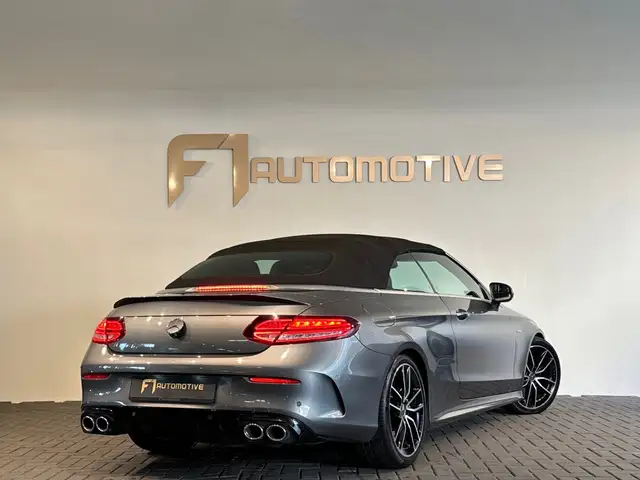 Mercedes-Benz C-Class view 3