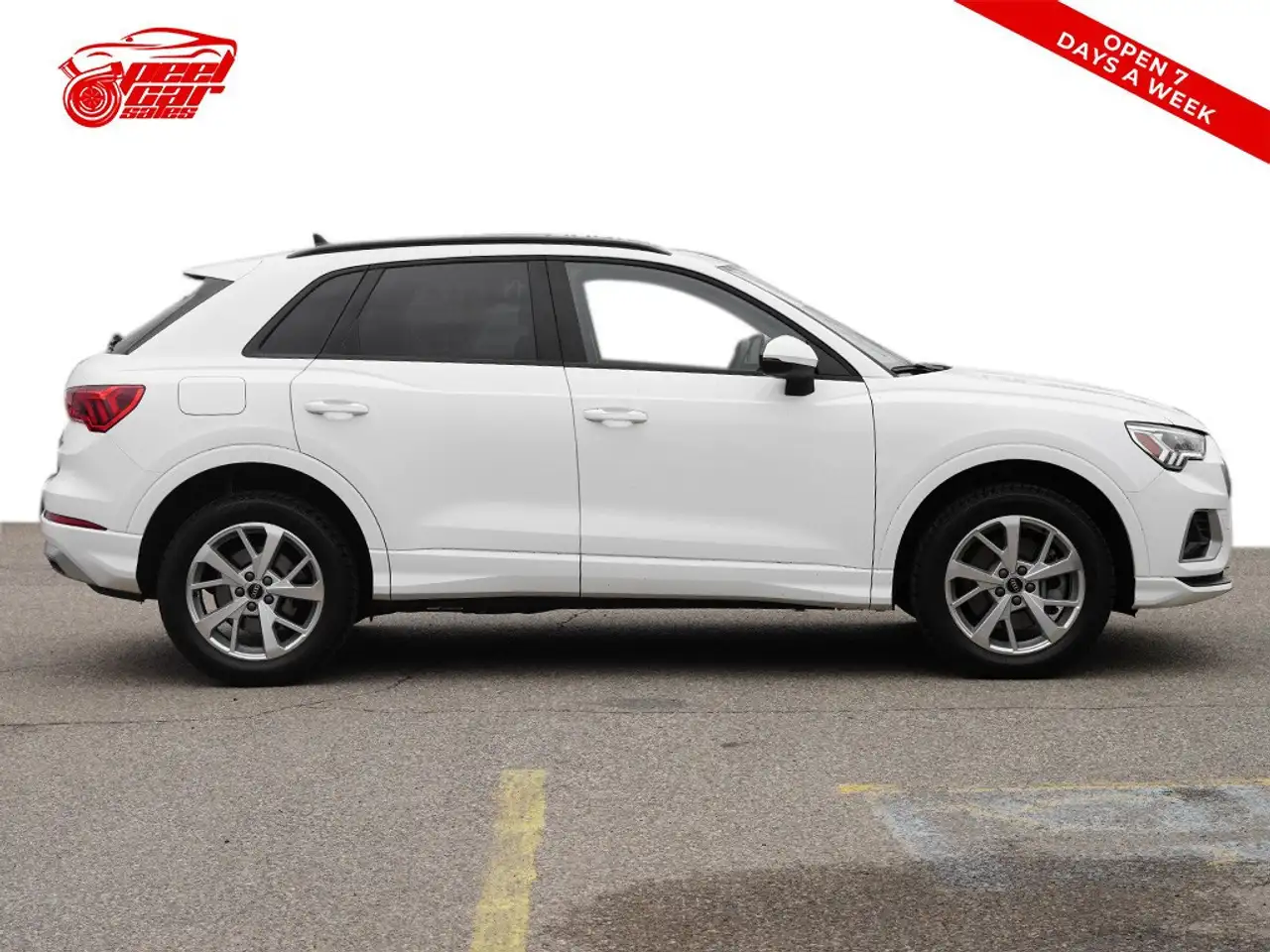 Audi Q3 снимка Audi Q3