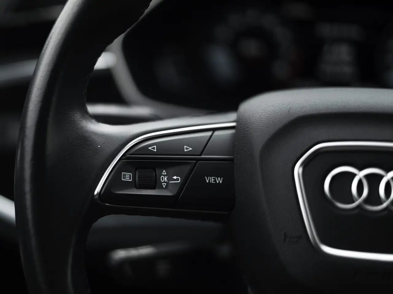 Audi Q3 снимка Audi Q3