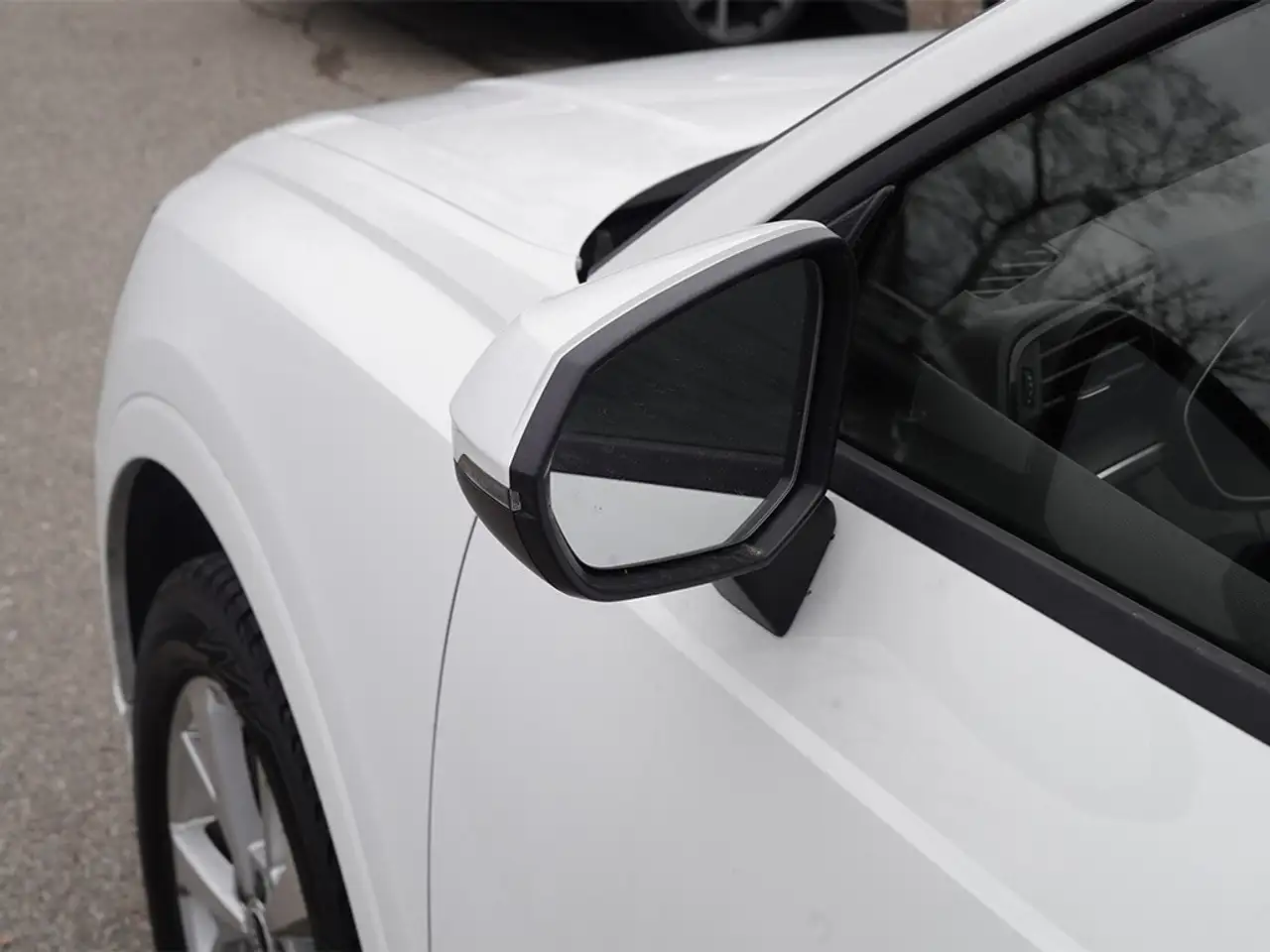 Audi Q3 снимка Audi Q3