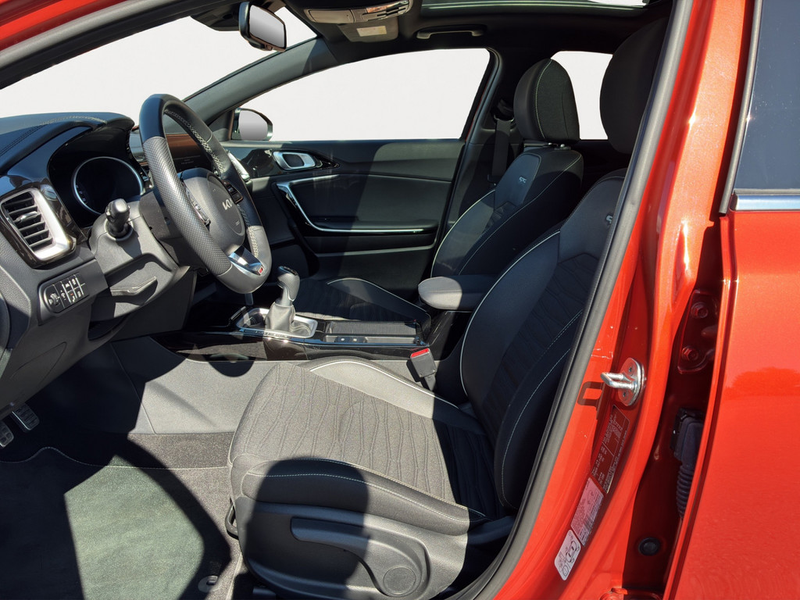 Kia ProCeed / pro_cee'd — photo 7