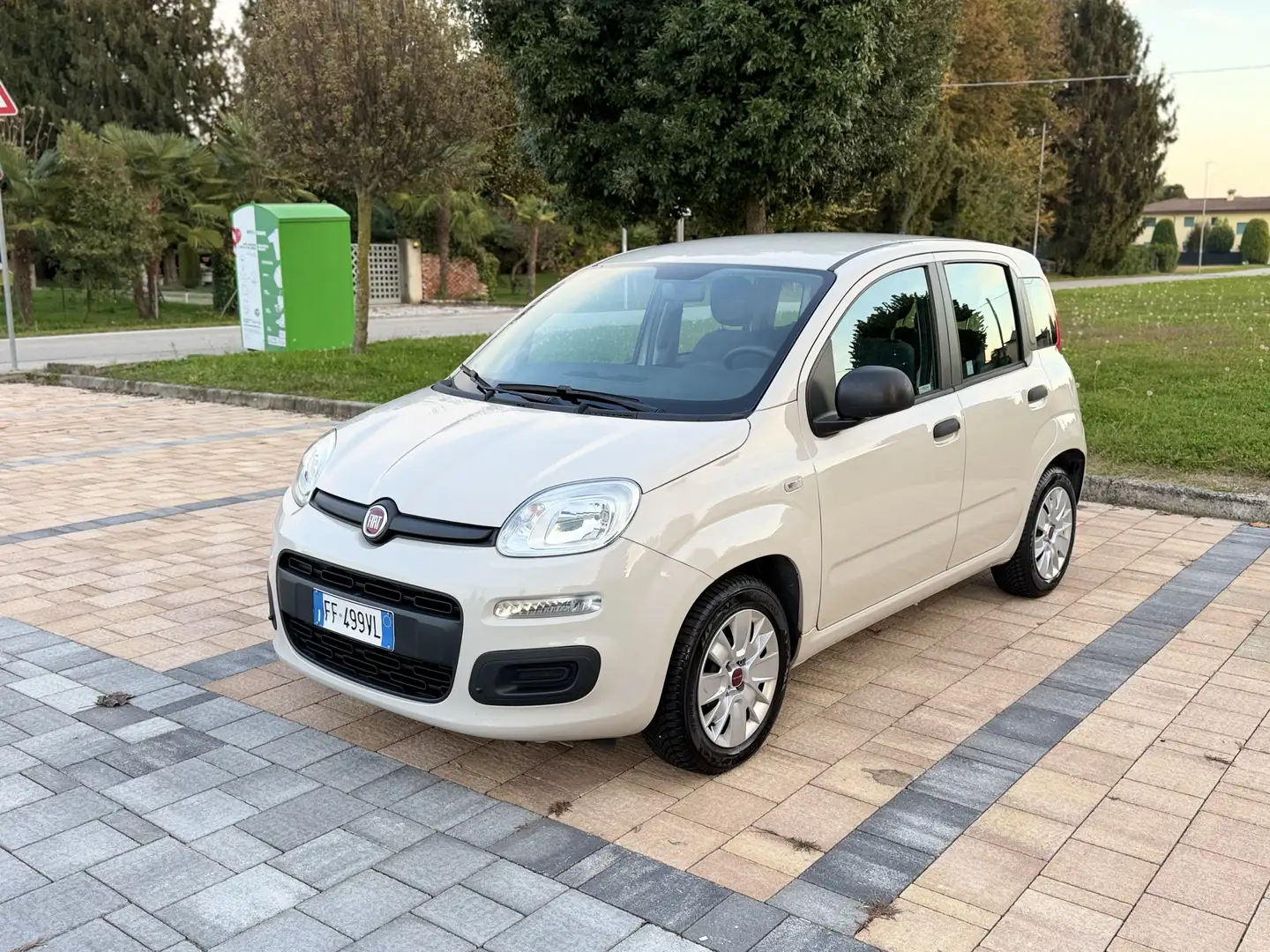 Fiat Panda Panda III 2016 1.2 Lounge 69cv NEOPATENTATI - 1