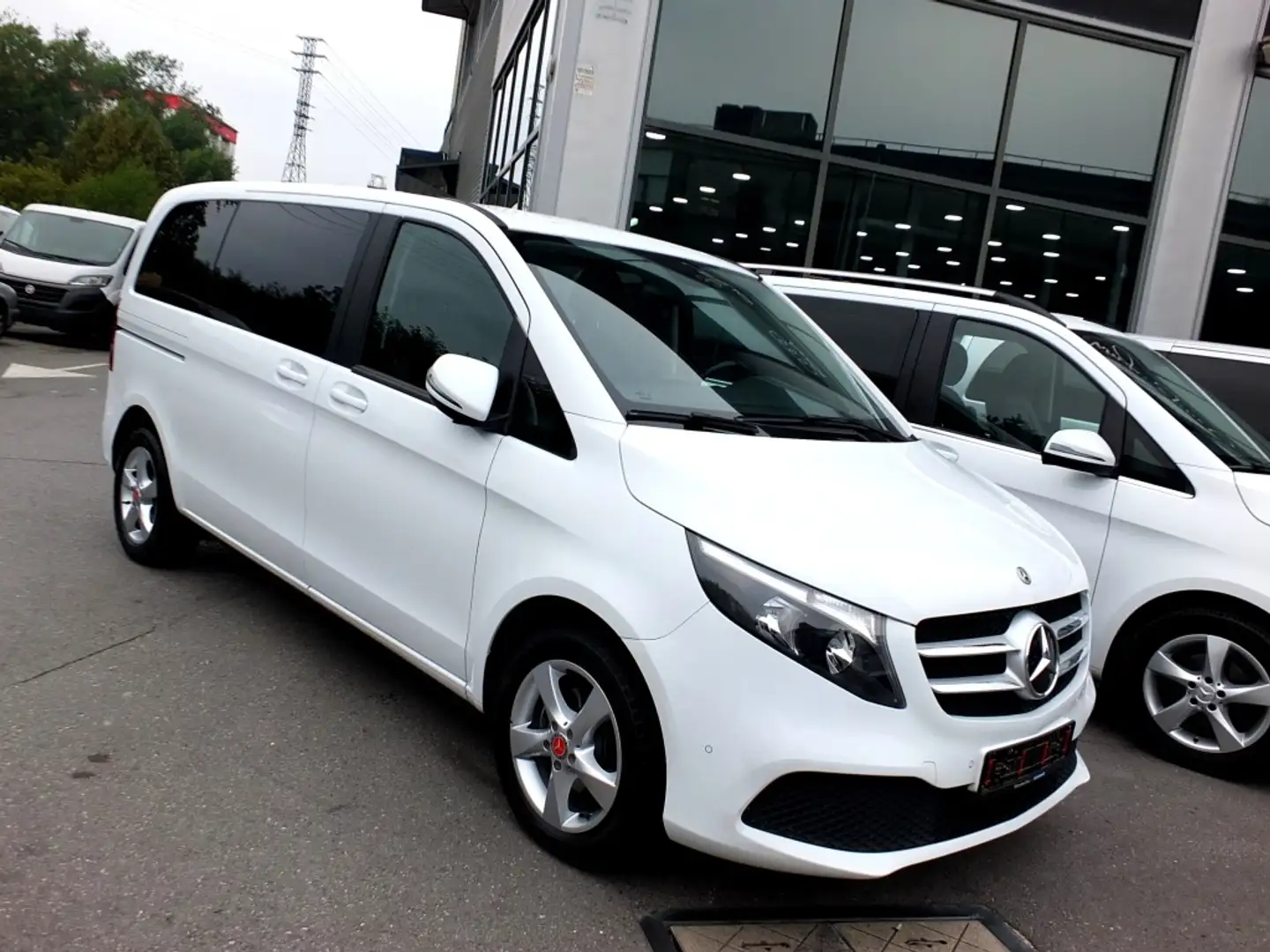 Mercedes-Benz V 220 220d Compacto Weiß - 1