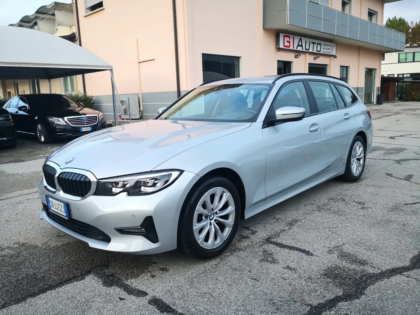 BMW 320 d MHEV 48V Touring Business Adv ***CAR PLAY***NAVI Argento - 1