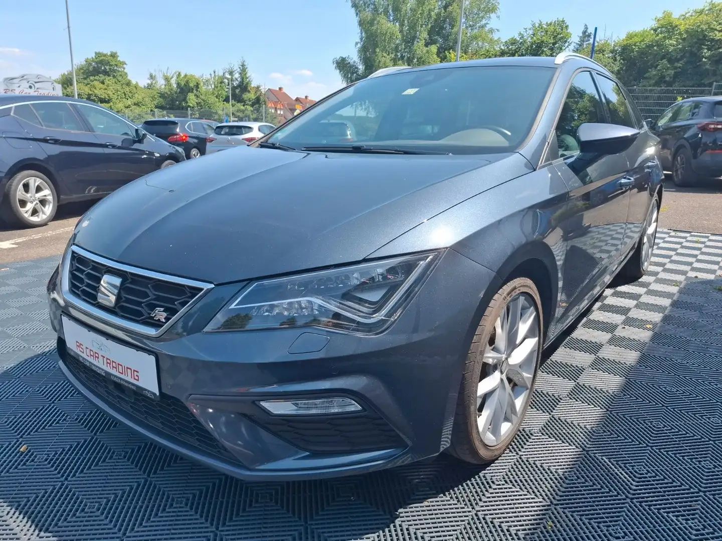 SEAT Leon FR-Line*Black Matt Edition*DSG*Alu*LED* Grau - 1