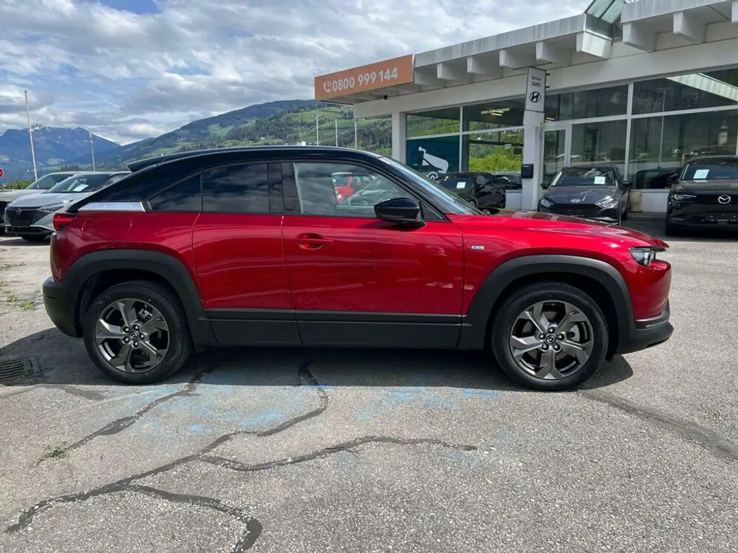 Mazda MX-30 e-Skyactiv EV Makoto Rot - 2