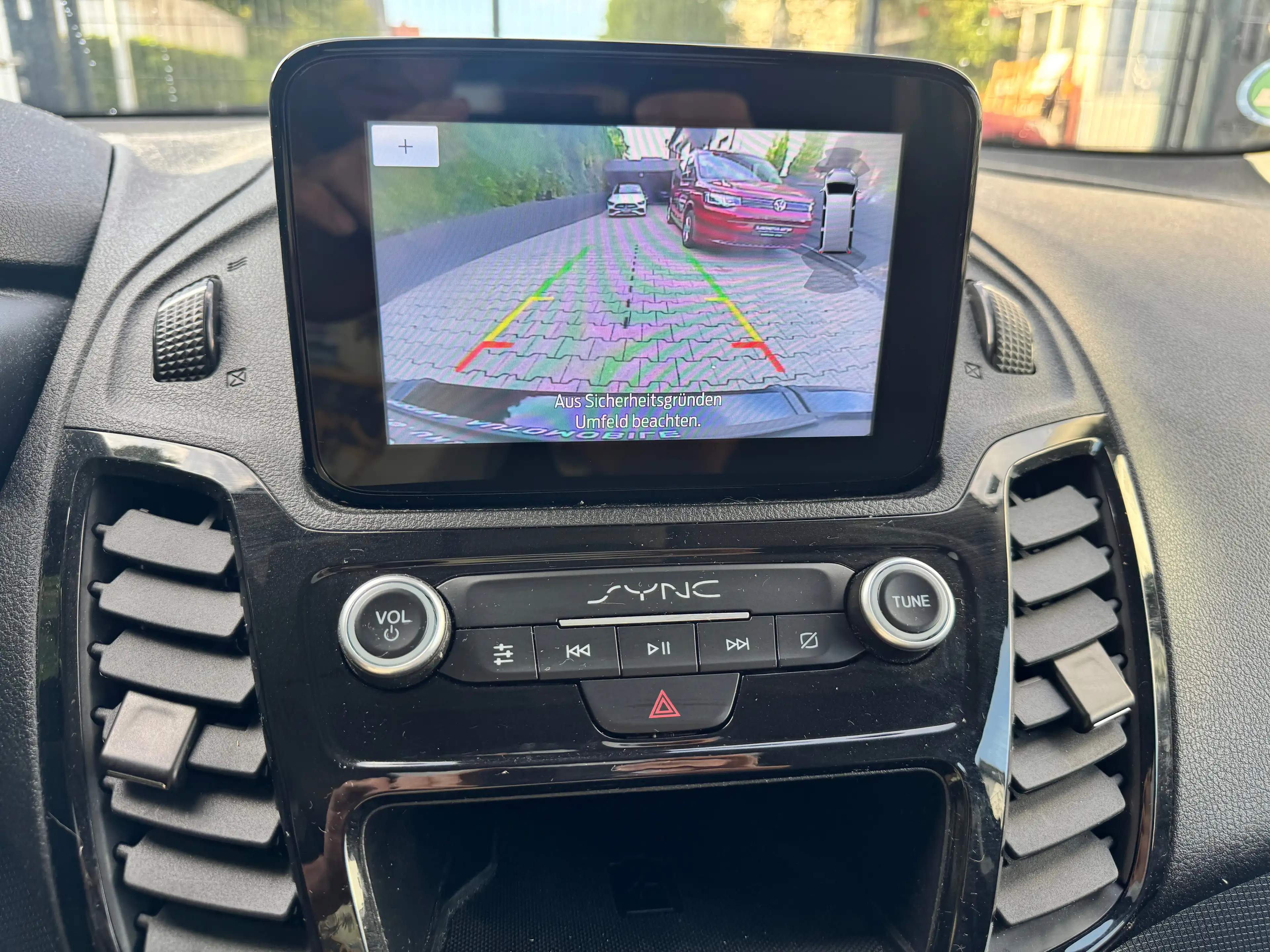 Ford Tourneo Connect Titanium ROLLSTUHL + RAMPE + BEHINDERTERGERECHT +7SITZE + PANORAMA — photo 10