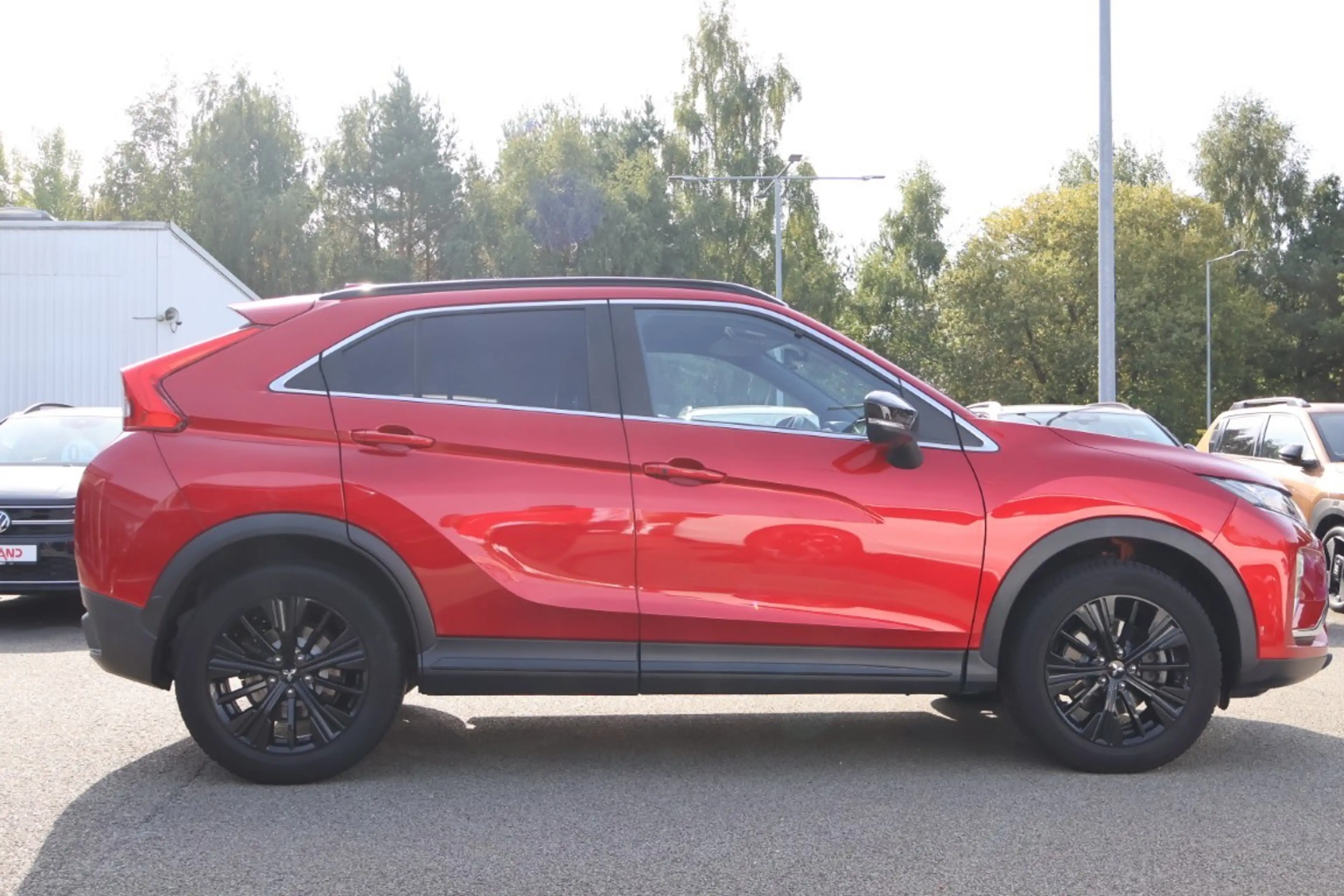 Mitsubishi Eclipse Cross 1.5 T-MIVEC Kamera LED AHK 360° — photo 7