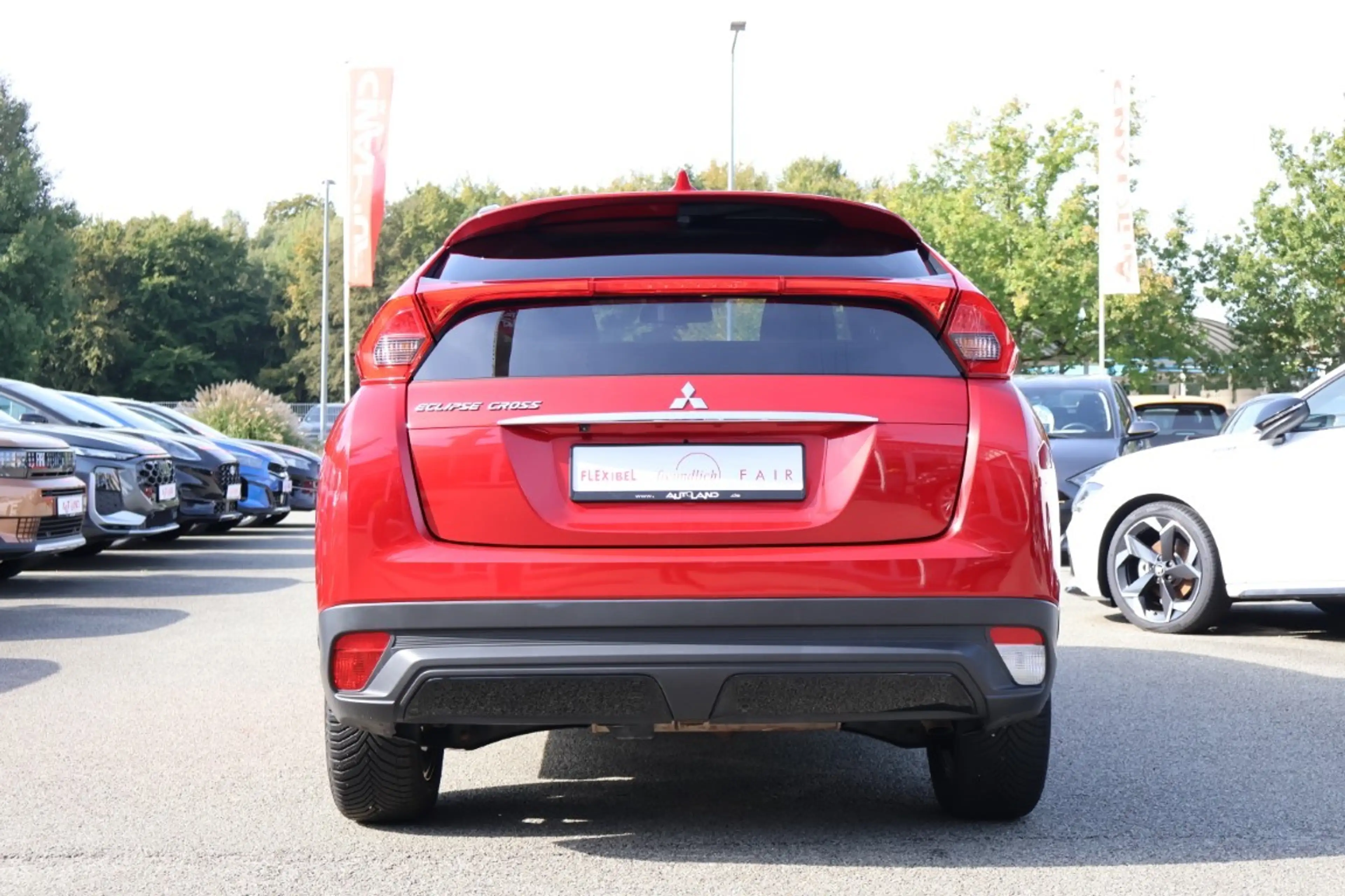 Mitsubishi Eclipse Cross 1.5 T-MIVEC Kamera LED AHK 360° — photo 5