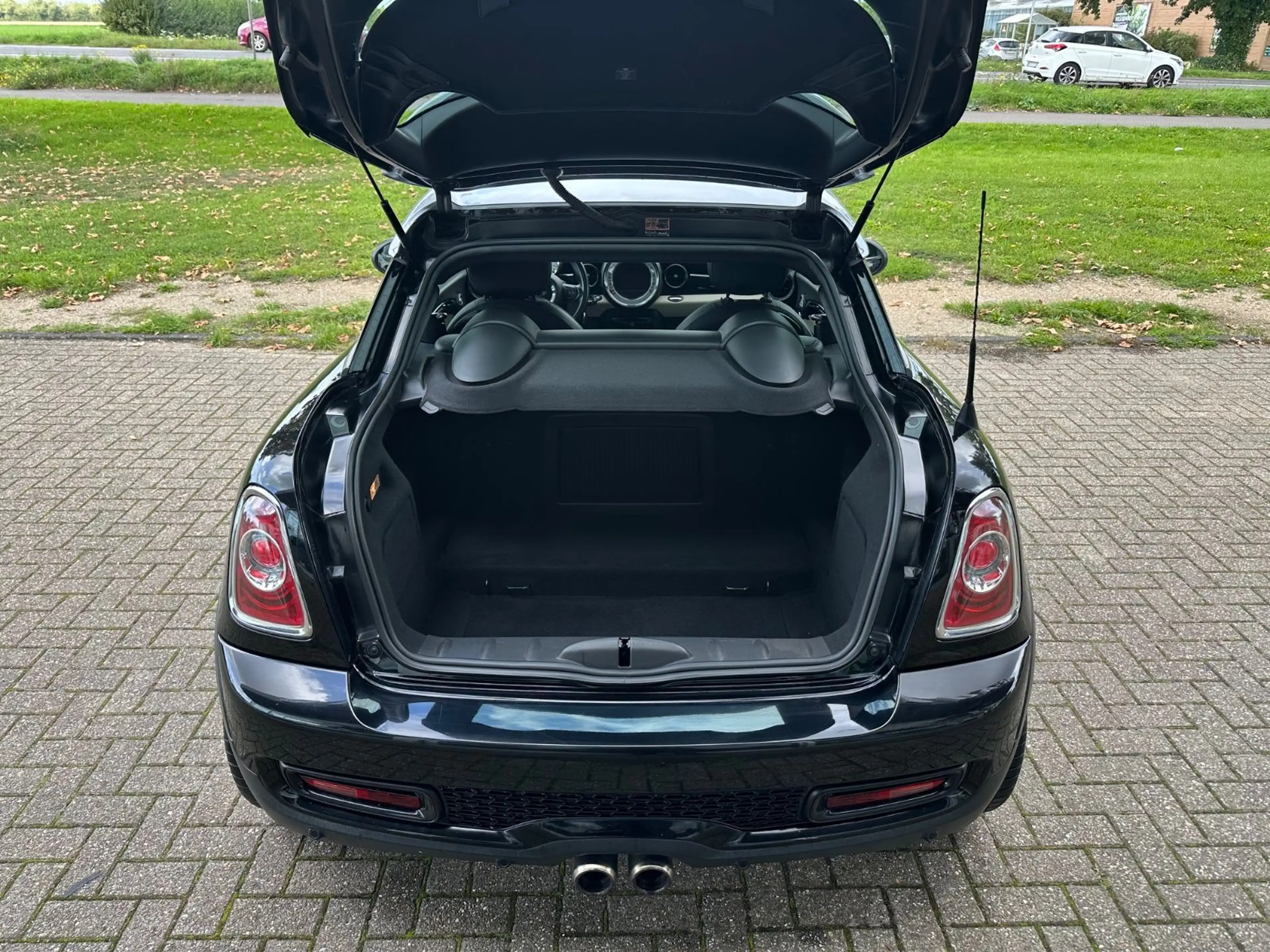 MINI Cooper S Coupe — photo 11