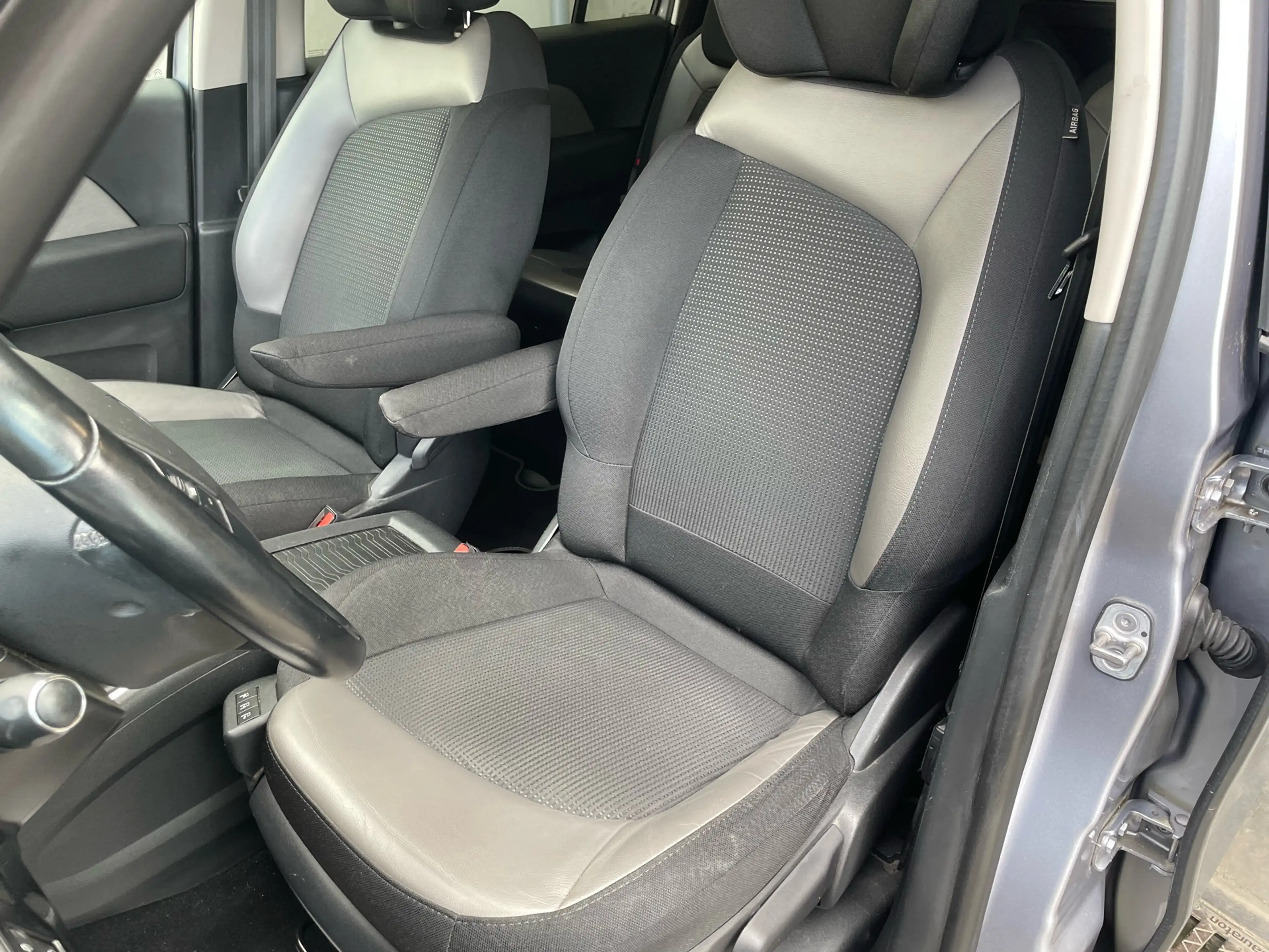 Citroen C4 SpaceTourer 1.5 HDi Business/ 7 PL /Camera/GPS/Cruise/limiteur — photo 9