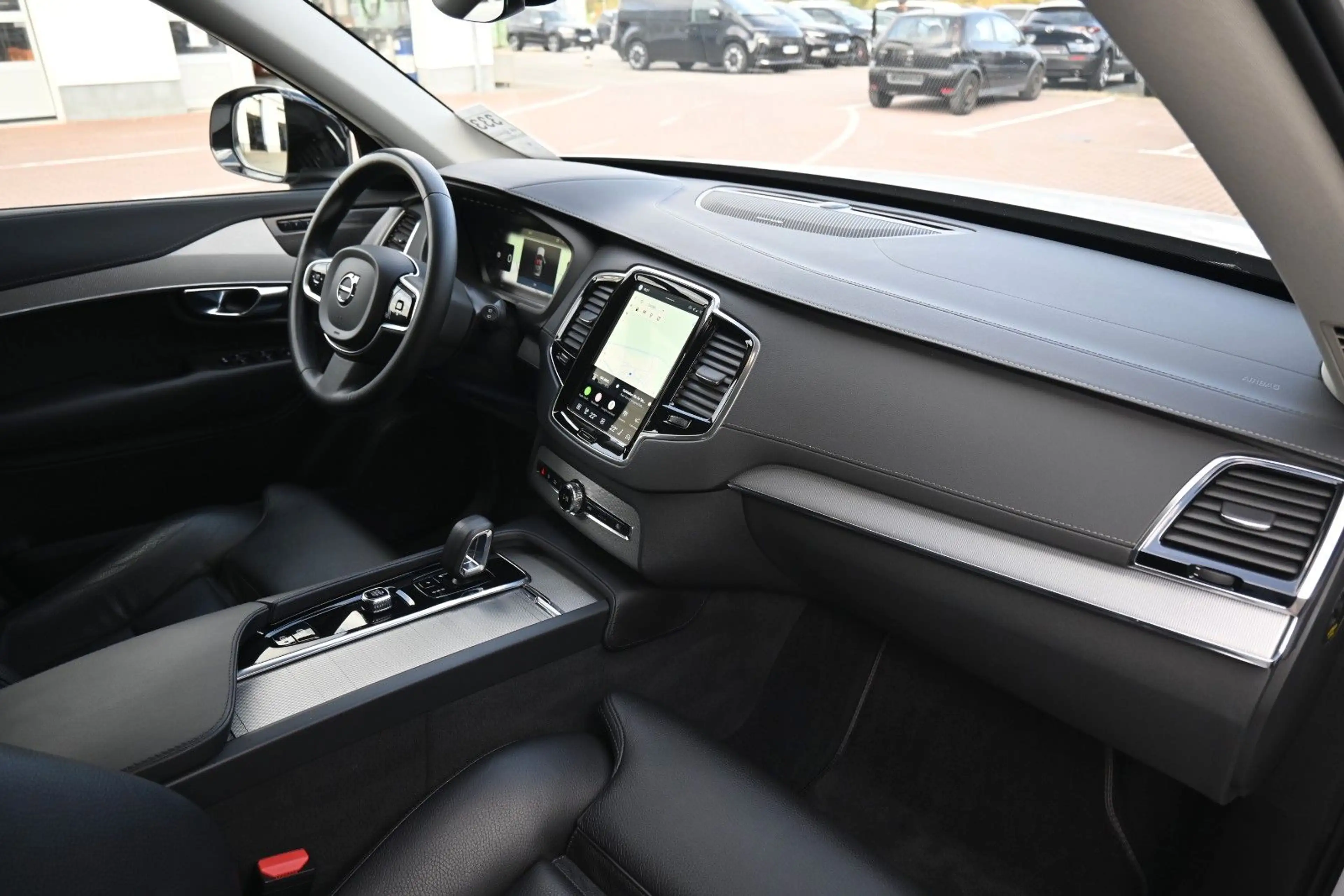 Volvo XC90 B5D AWD Plus Dark*LED*LUFT*STHZ*H&K*AHK — photo 13