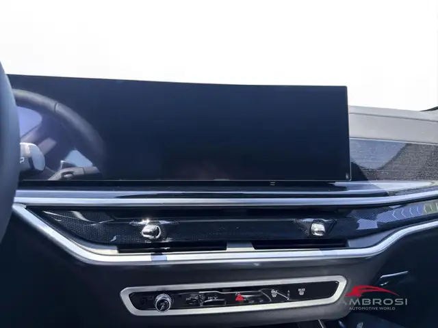 BMW X5 view 17