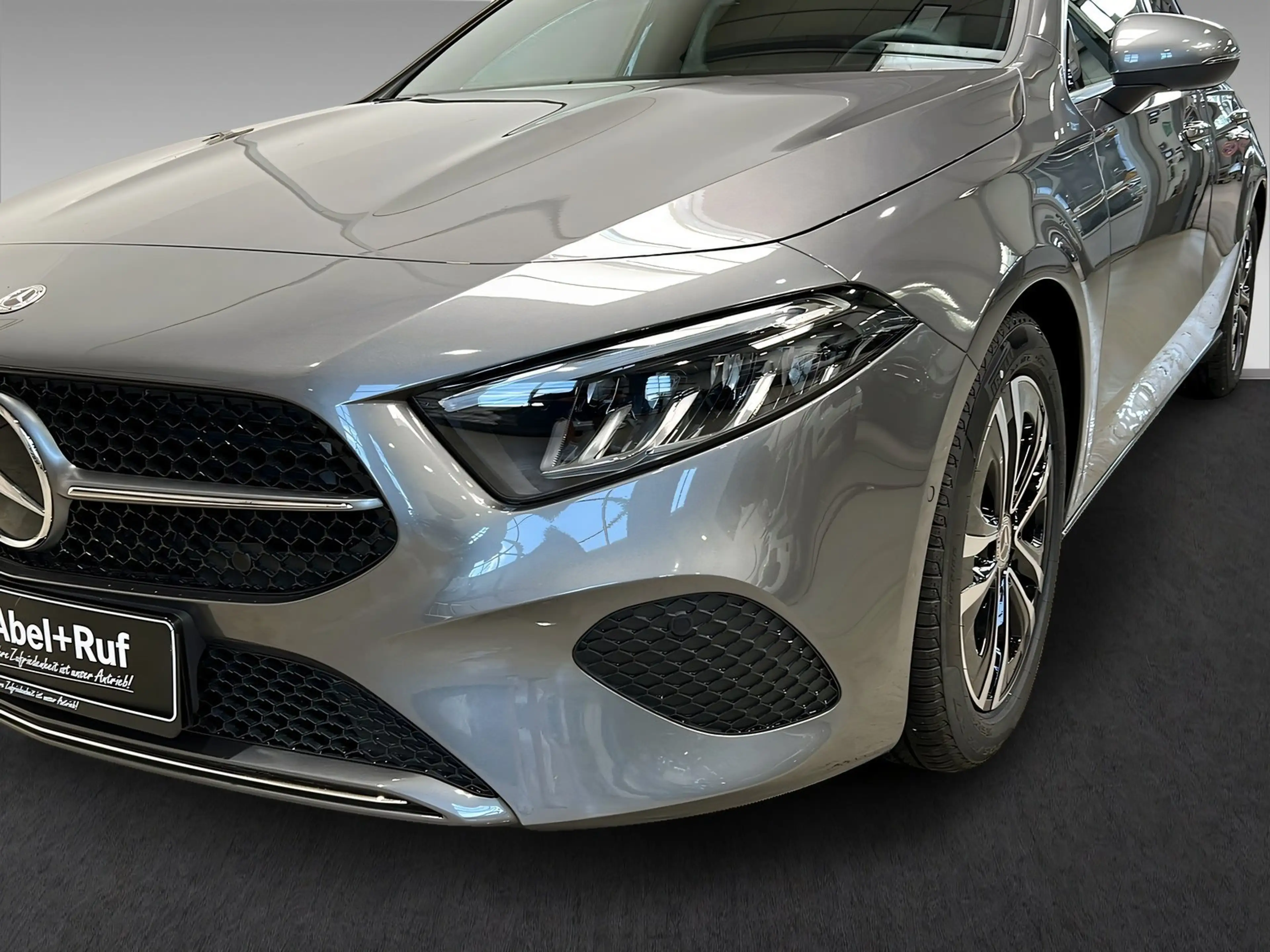 Mercedes-Benz A 200 PROGRESSIVE+LED+Kamera+CarPlay+LrHz+AHK — photo 15
