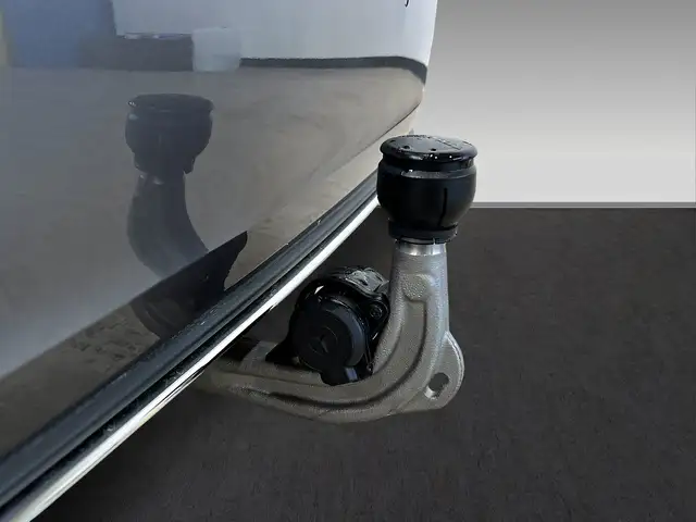 Mercedes-Benz A view 11