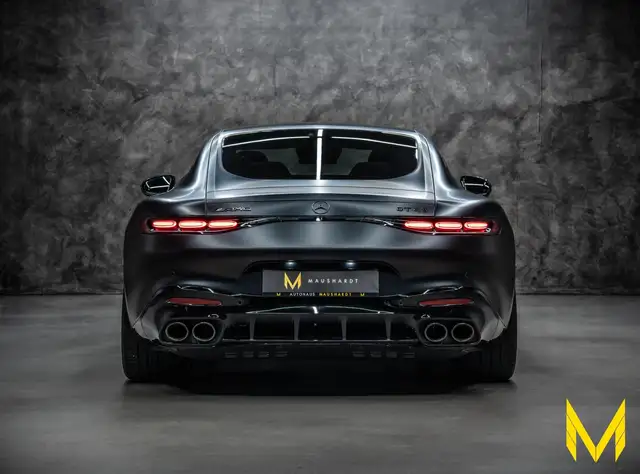 Mercedes-Benz Amg GT view 5