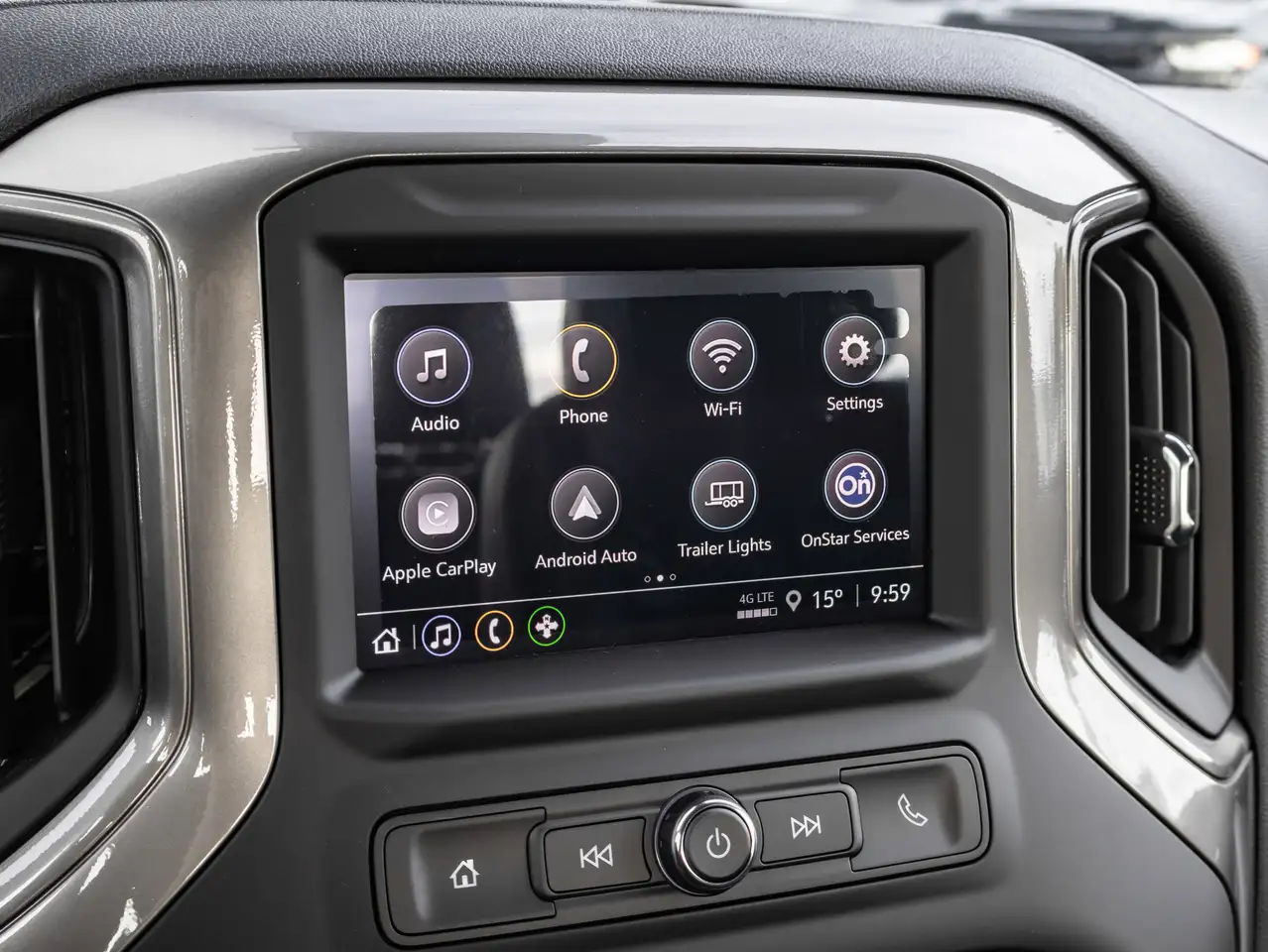 Chevrolet Silverado 1500 снимка Chevrolet Silverado 1500