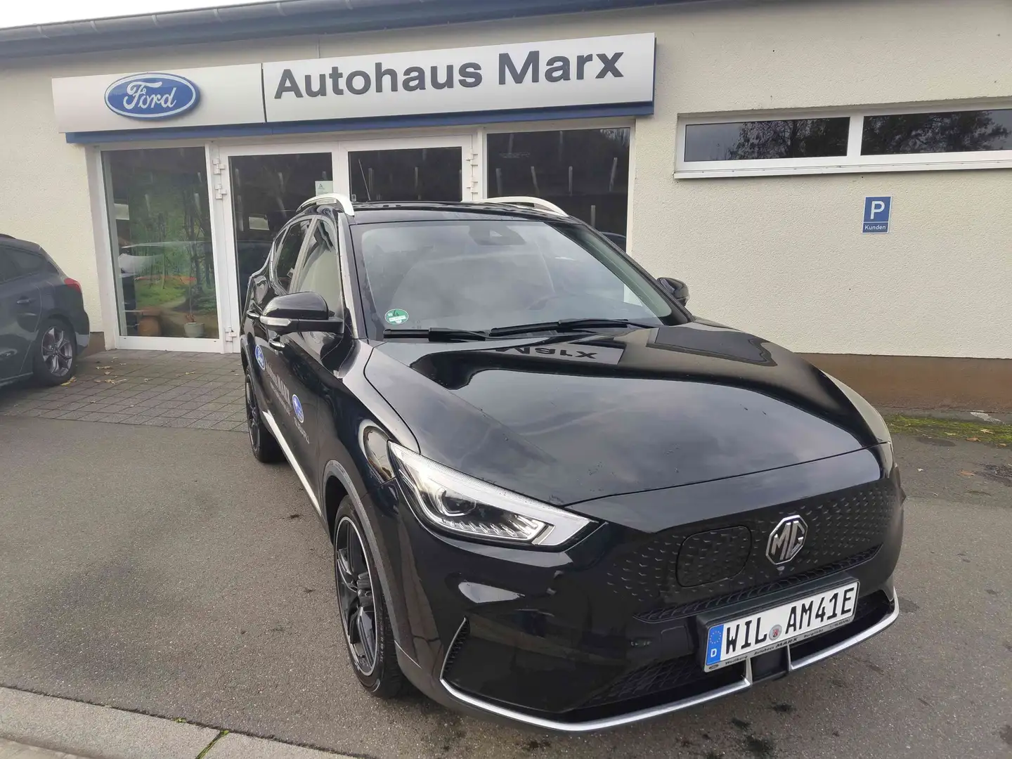 MG ZS EV Luxury Maximal 70kw/h Noir - 2