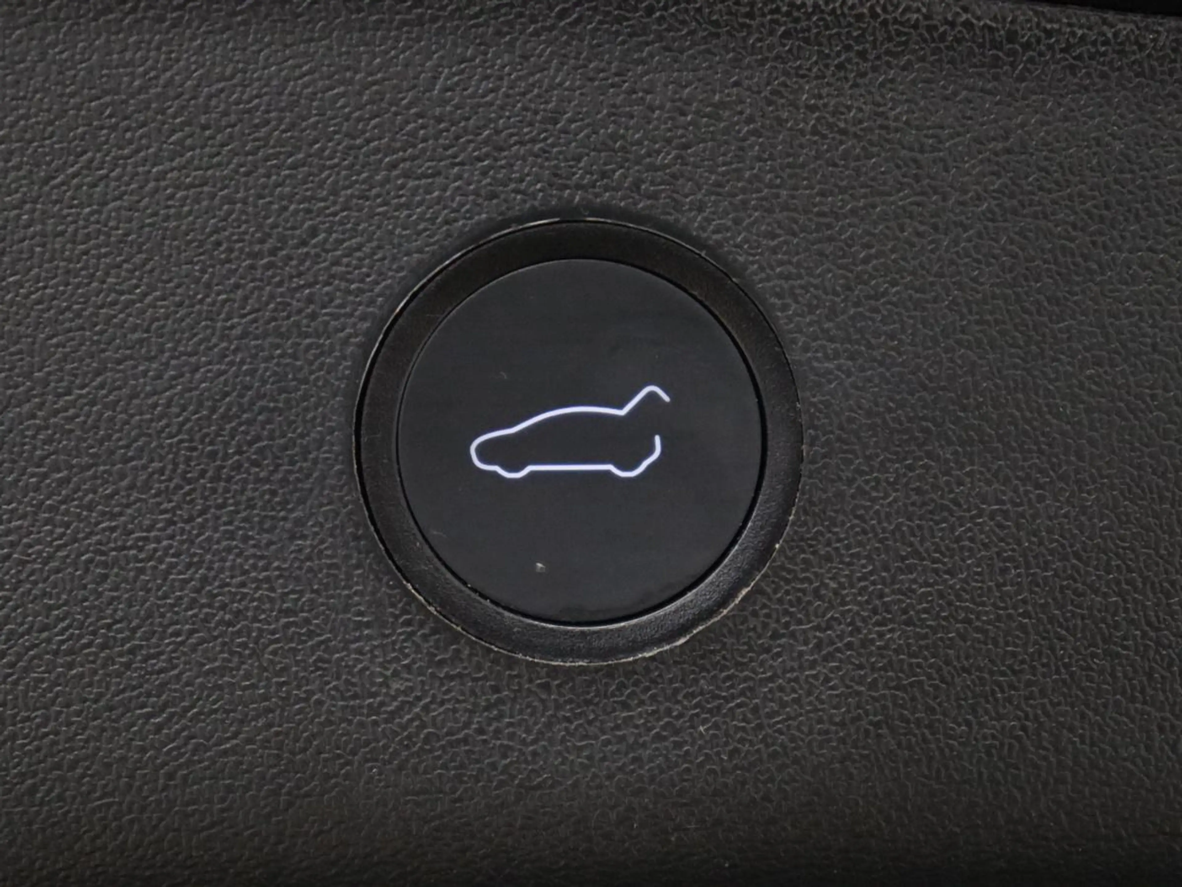 Tesla Model 3 Standard RWD Plus 60 kWh | SOH 91,8 % | Panoramada — photo 10