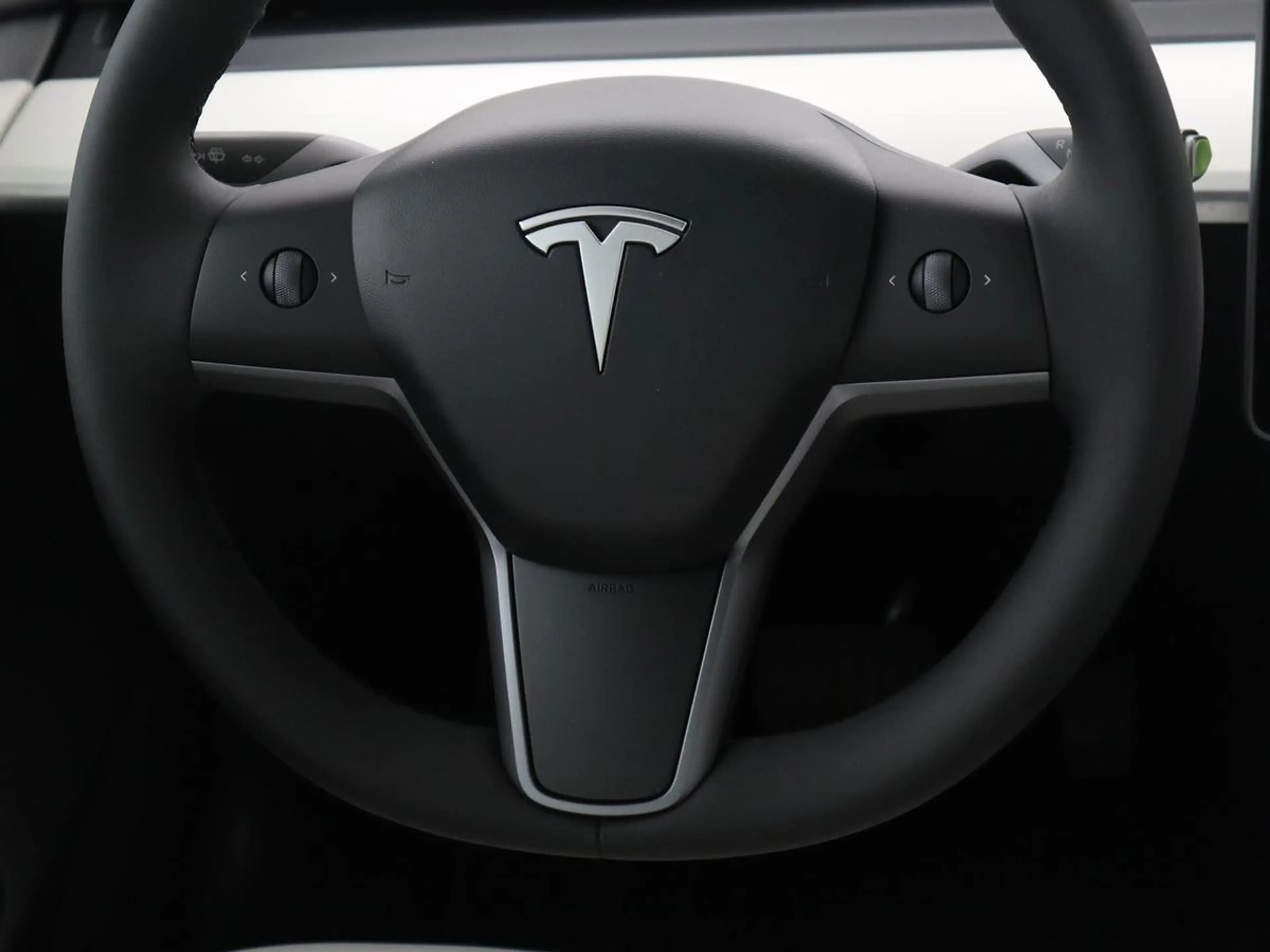 Tesla Model 3 Standard RWD Plus 60 kWh | SOH 91,8 % | Panoramada — photo 8
