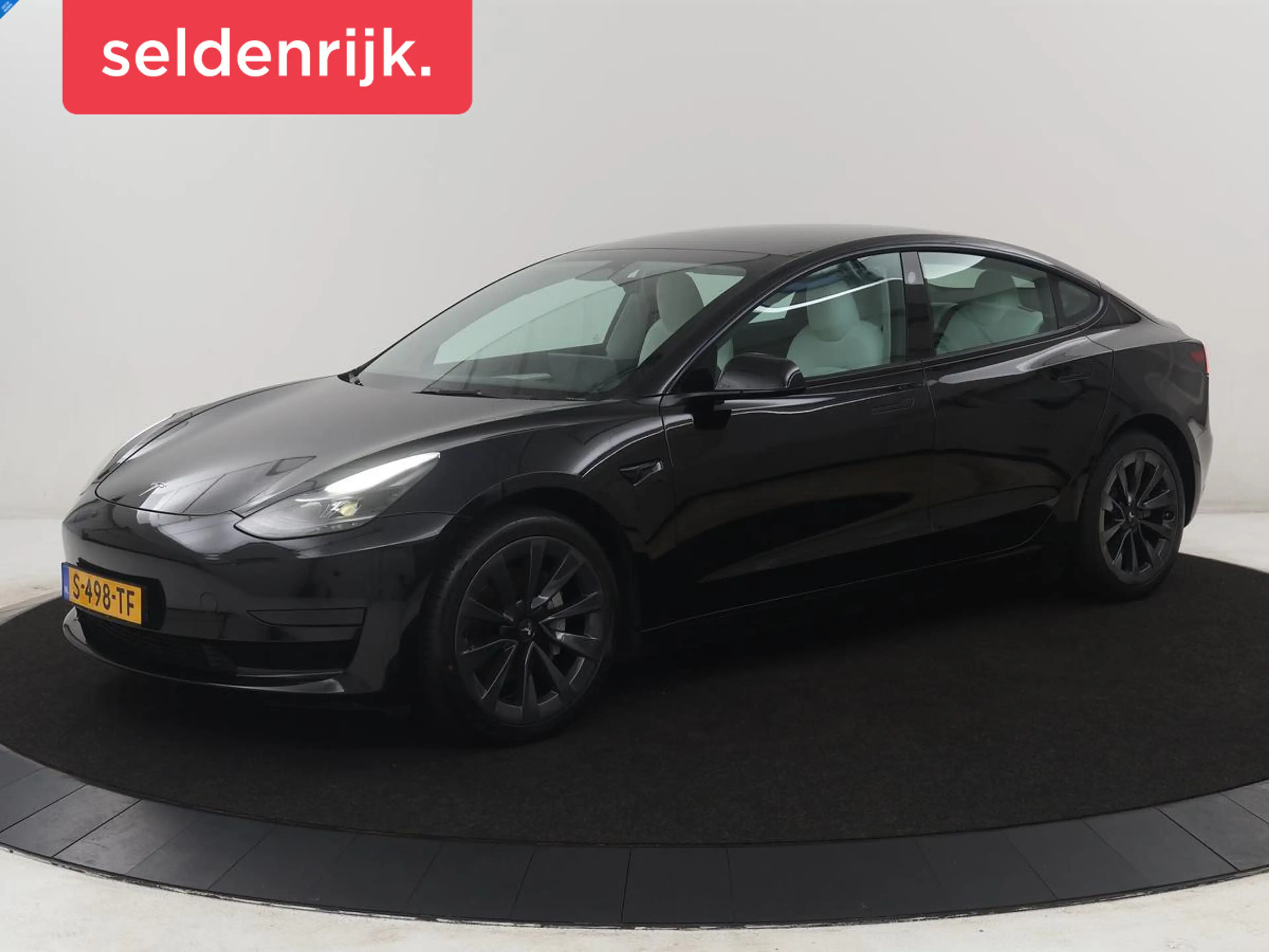 Tesla Model 3 Standard RWD Plus 60 kWh | SOH 91,8 % | Panoramada
