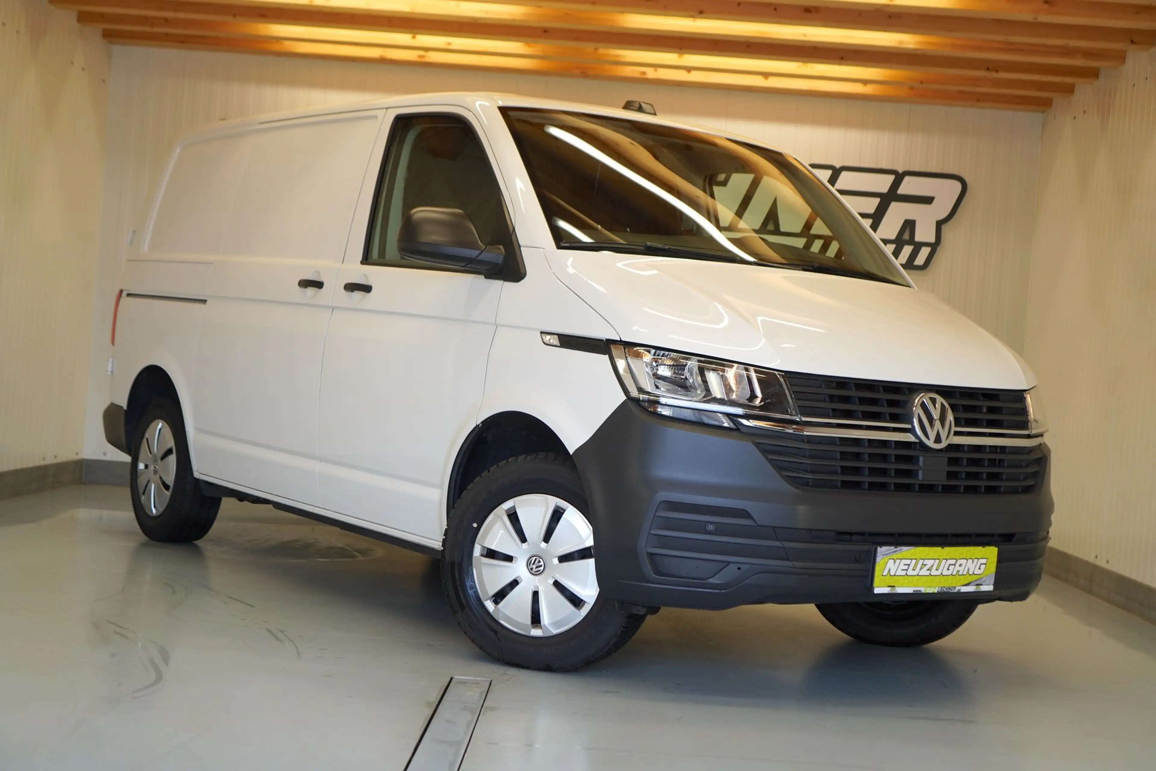 Volkswagen T6.1 Transporter T6.1 Kasten 2,0 TDI "PDC*KLIMA*FREISPR" — photo 3