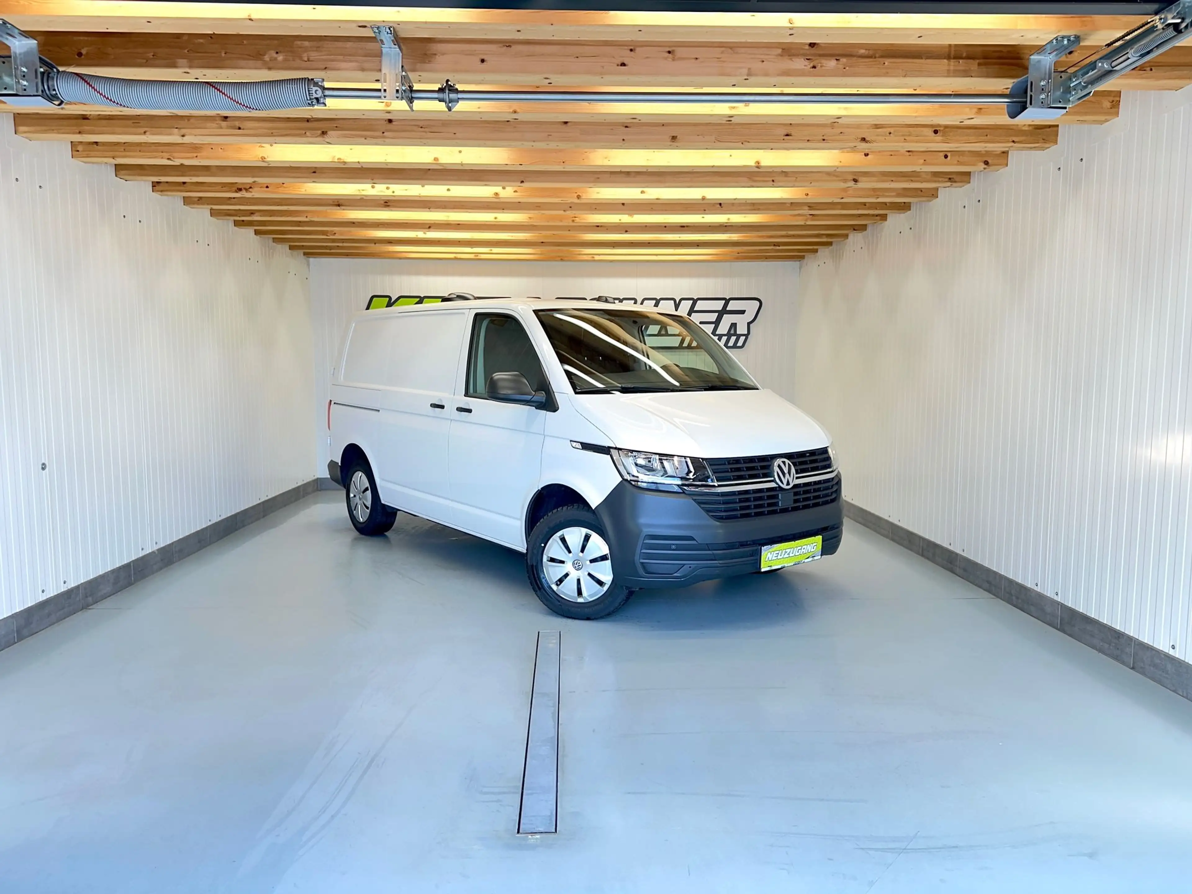 Volkswagen T6.1 Transporter T6.1 Kasten 2,0 TDI "PDC*KLIMA*FREISPR"