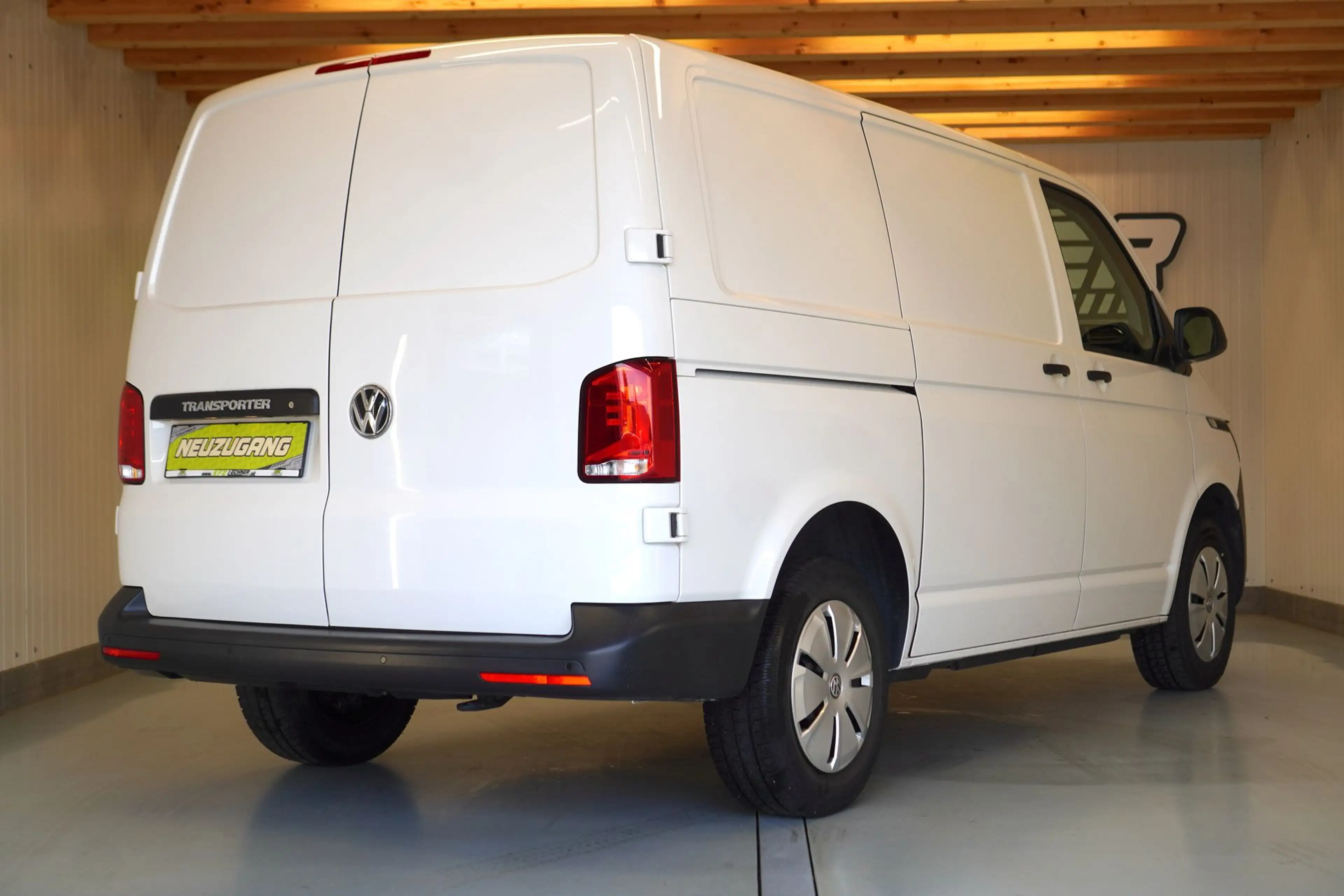 Volkswagen T6.1 Transporter T6.1 Kasten 2,0 TDI "PDC*KLIMA*FREISPR" — photo 4