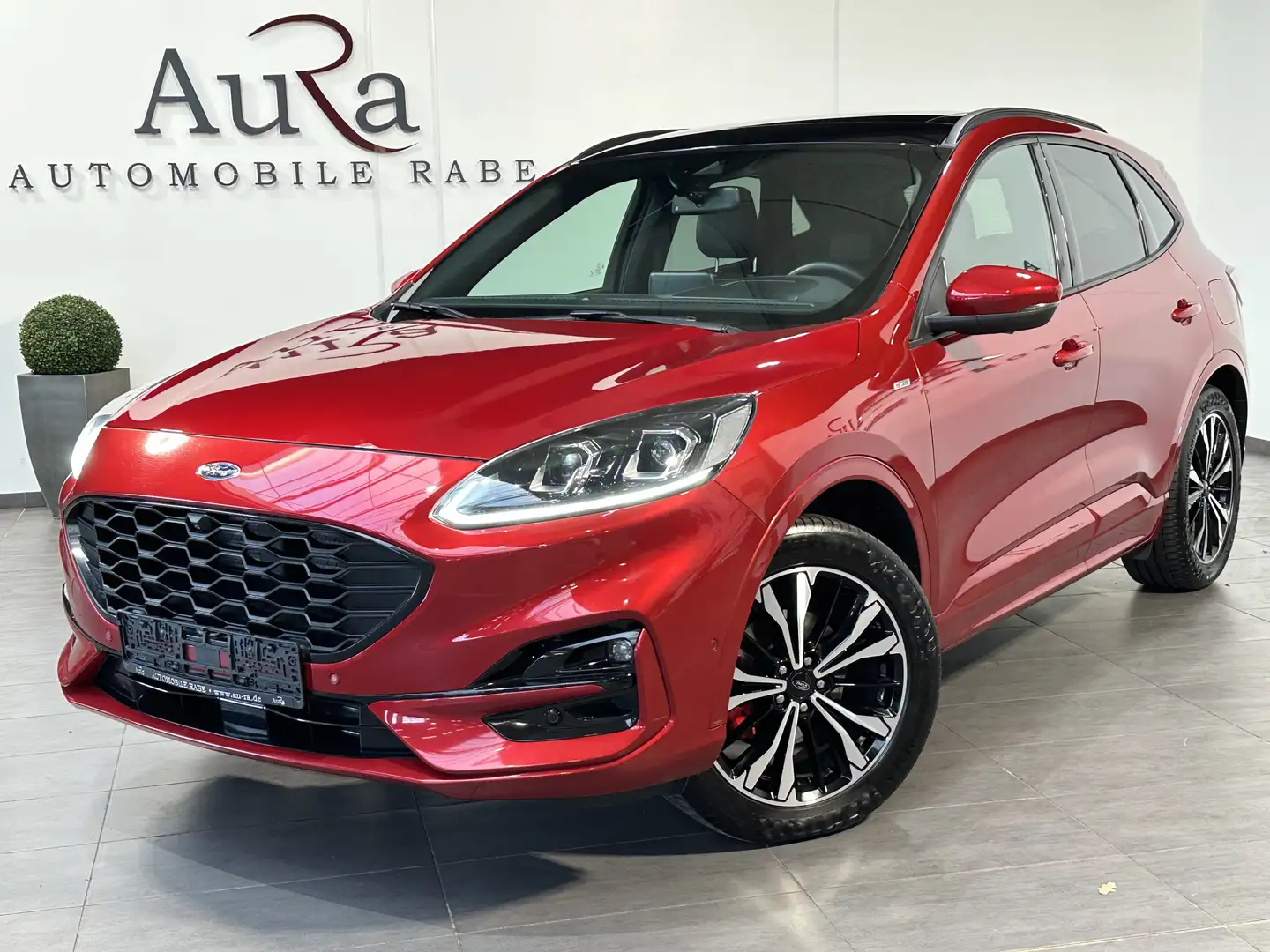 Ford Kuga ST-Line X 4WD NAV+LED+AHK+PANO+STANDHEIZUNG Rouge - 1
