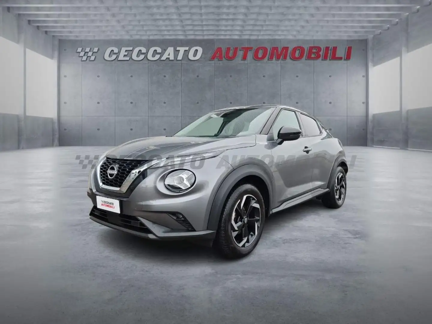 Nissan Juke Juke 1.0 dig-t Acenta 114cv Grigio - 1