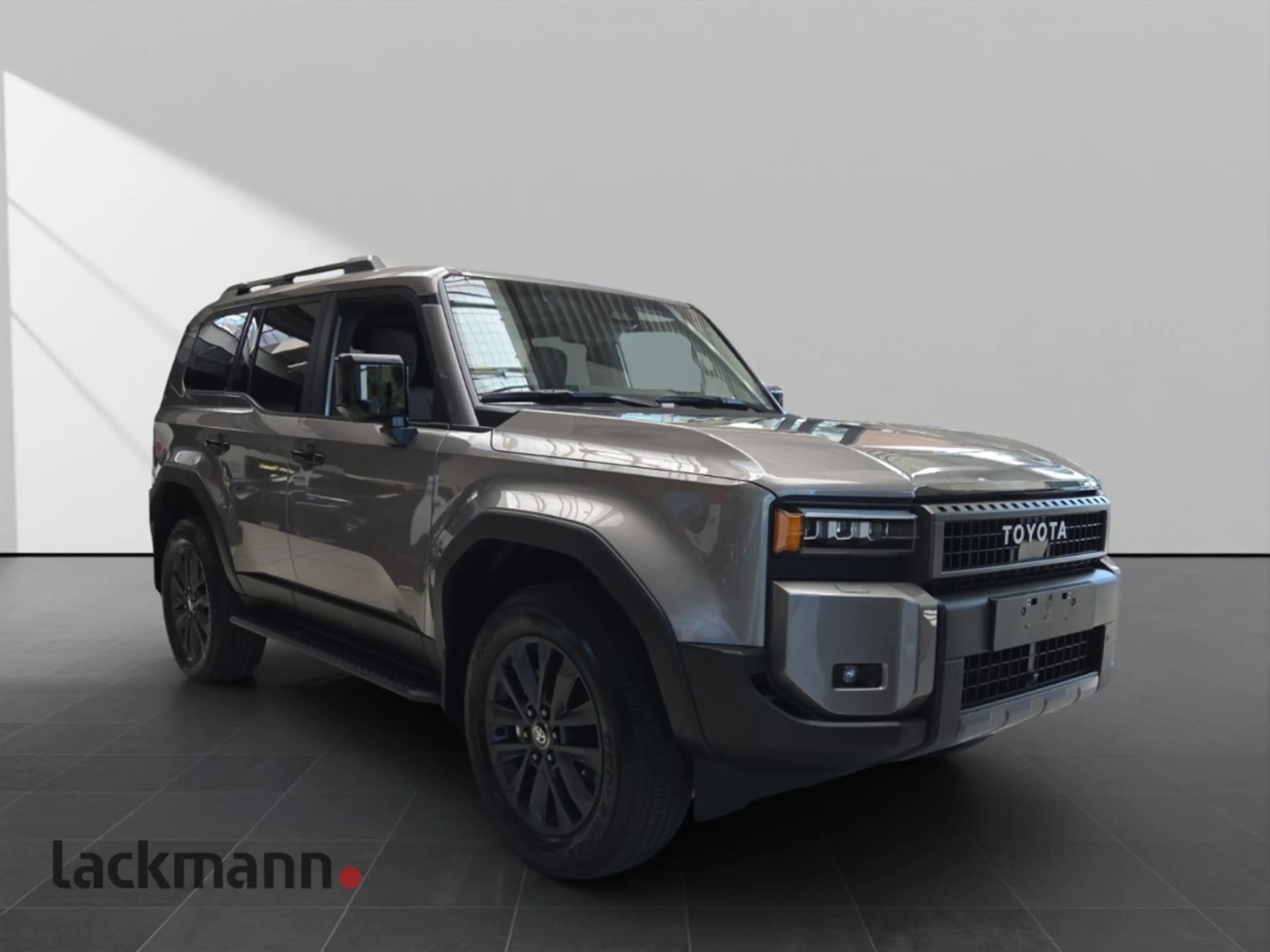 Toyota Land Cruiser 2,8 D-4D Mild Hybrid*Lounge*Pano* — photo 3